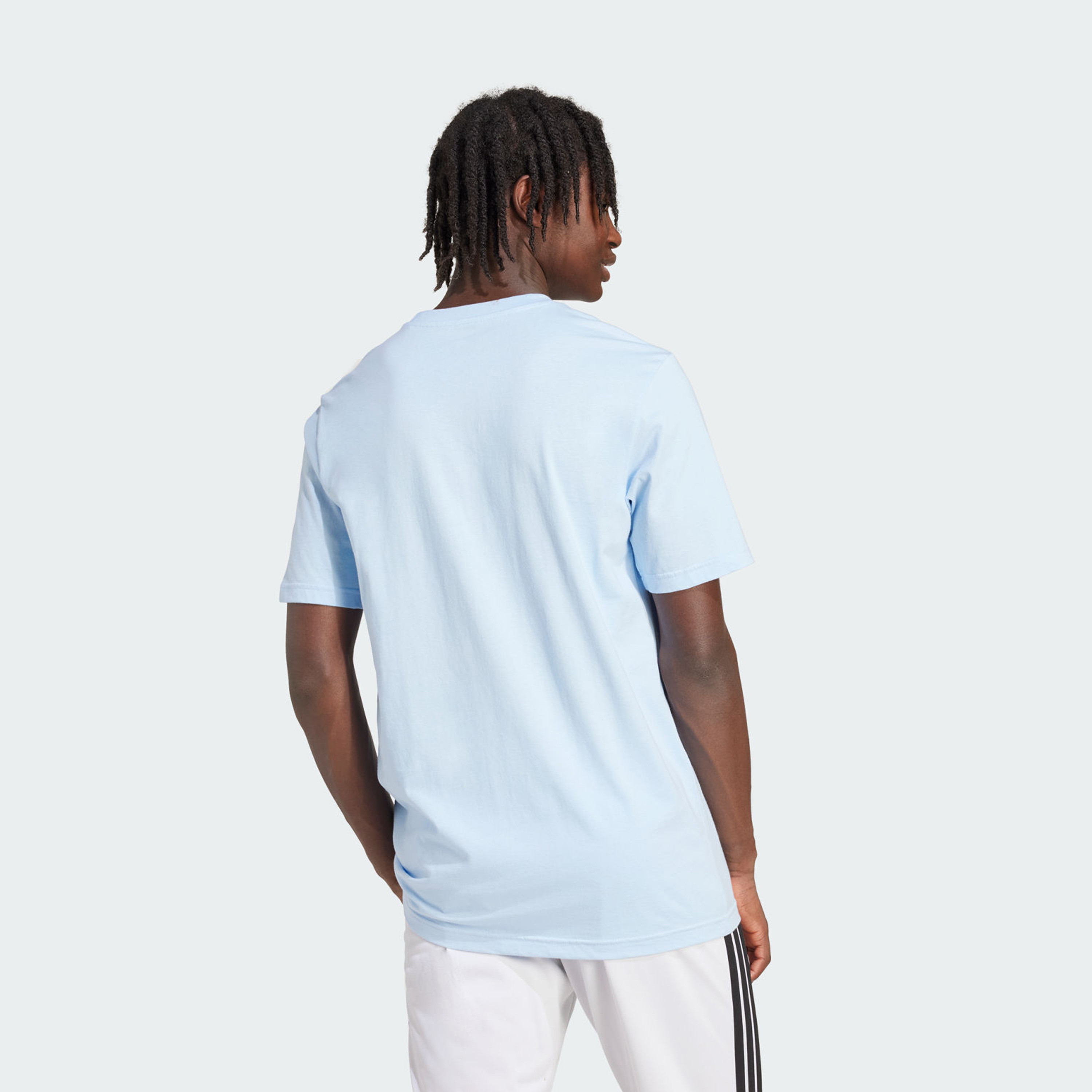 أديداس - تيشيرت جرافيكي ياي سبورتس للرجال | OE-men-clothing-sportswearandactivewear-tshirtsandpolos-image-9