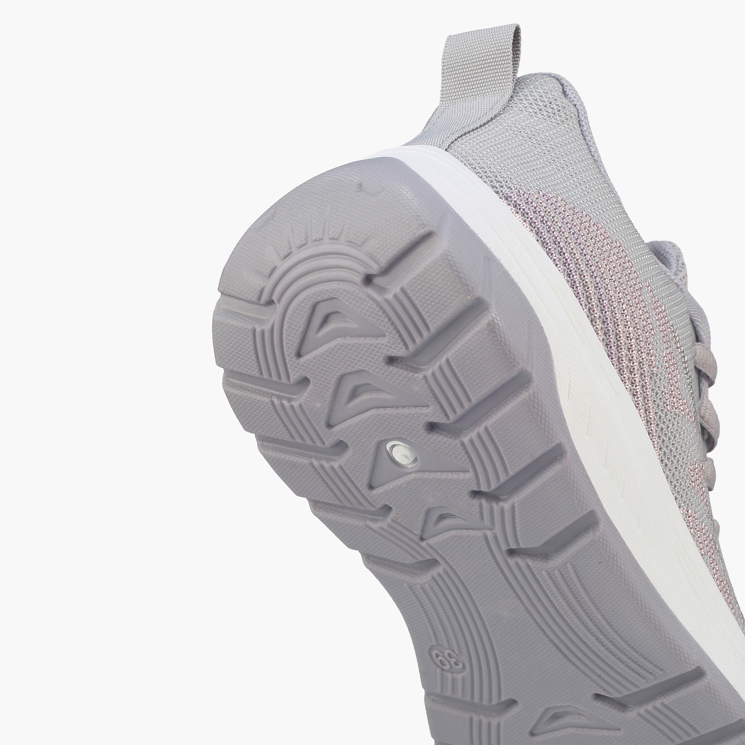 حذاء رياضي برباط إغلاق للنساء من أوكلان من شو إكسبريس-women-shoes-sports-image-5