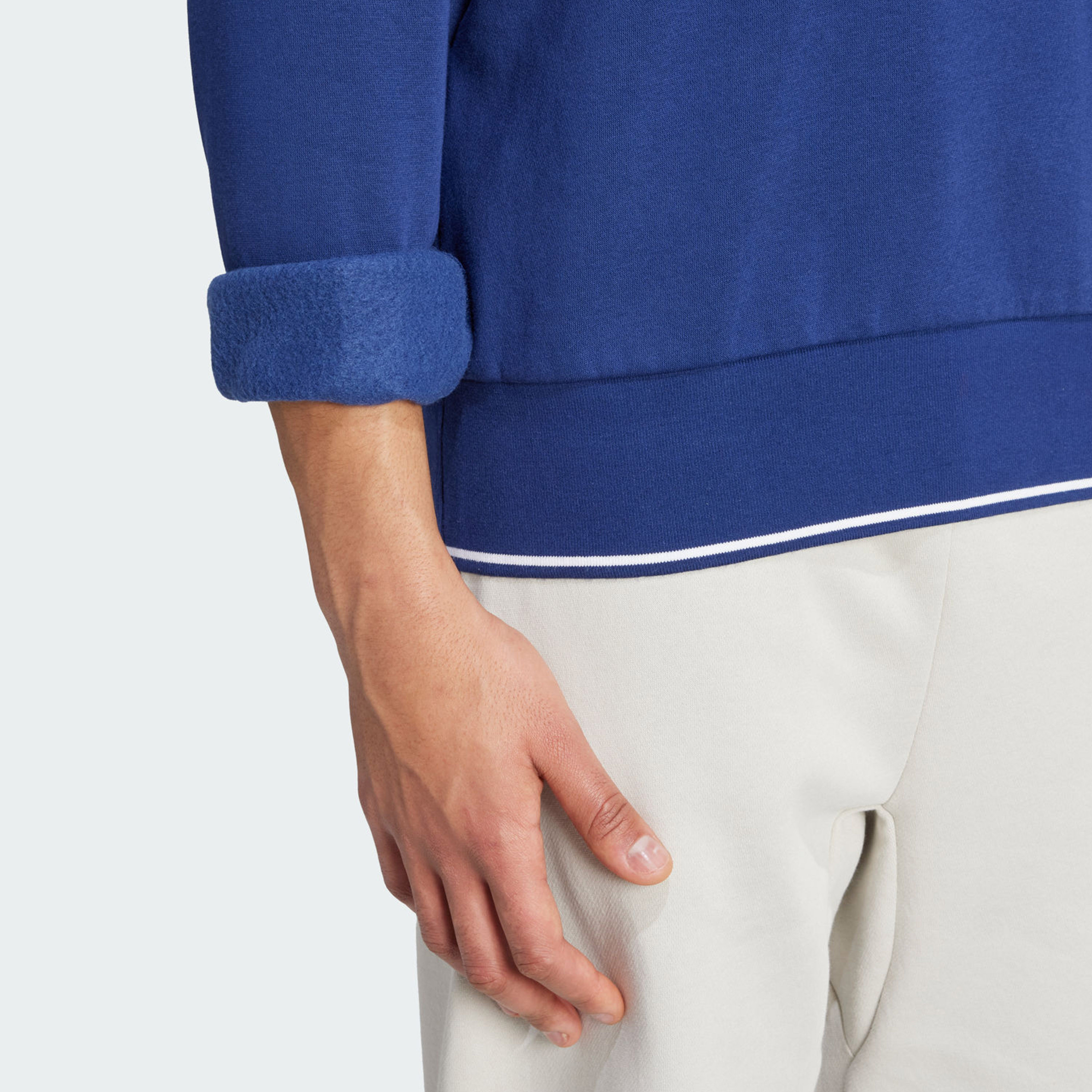 أديداس - سويت شيرت رجالي كوليجيت | OE-men-winterwear-hoodiesandsweatshirts-image-10