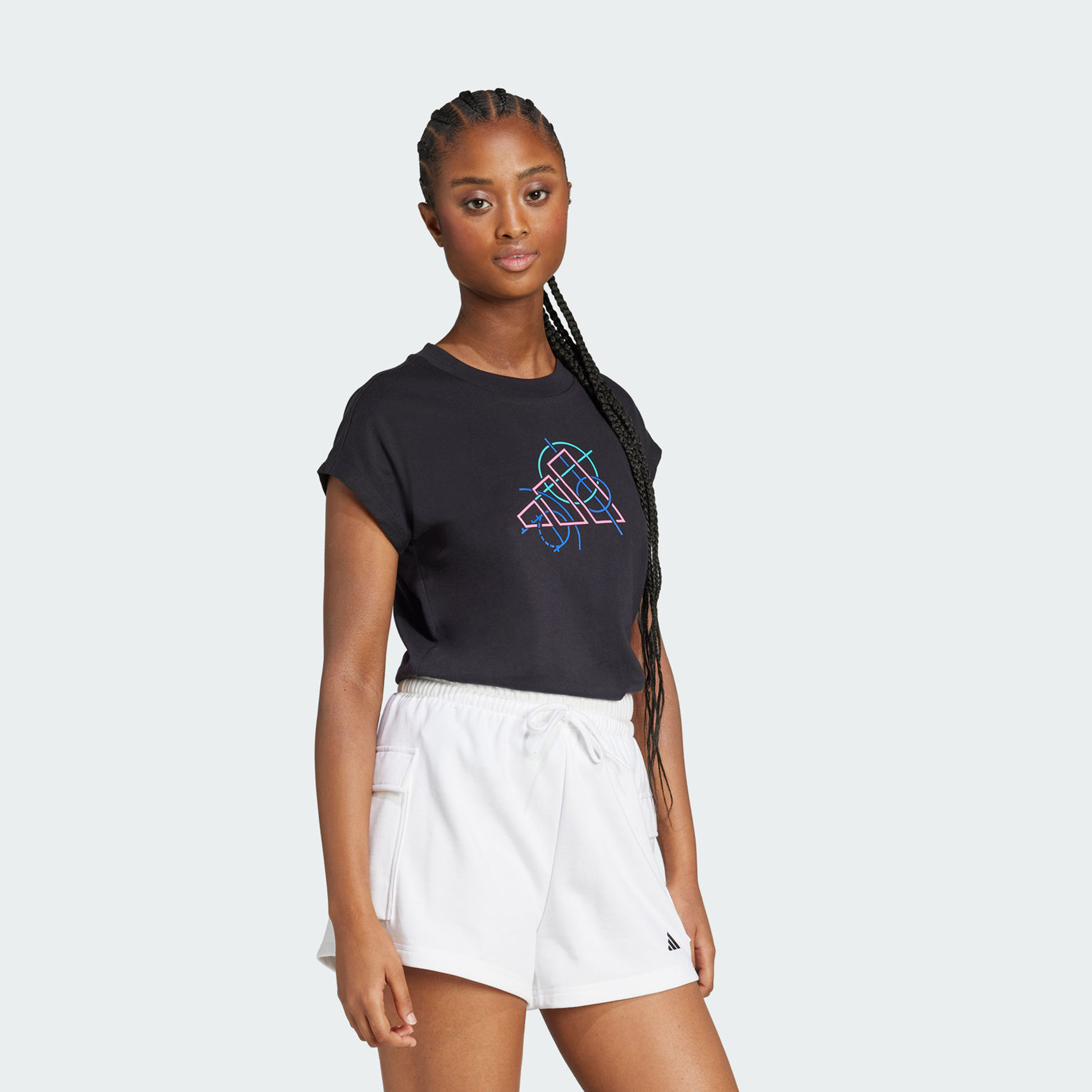أديداس - تيشيرت نسائي جرافيكي أوتلاين JM4442 | OE-sports-women-clothing-tshirtsandvests-image-2