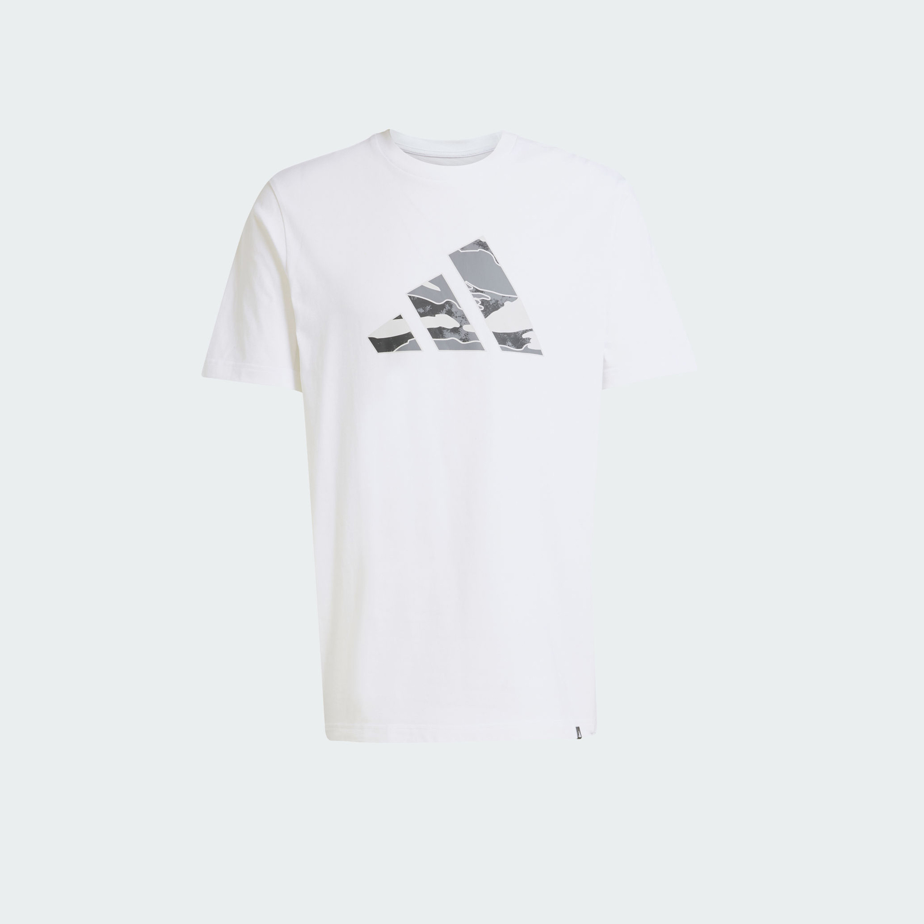 أديداس - تيشيرت رجالي جرافيكي بشعار جيشي | OE-men-clothing-sportswearandactivewear-tshirtsandpolos-image-6