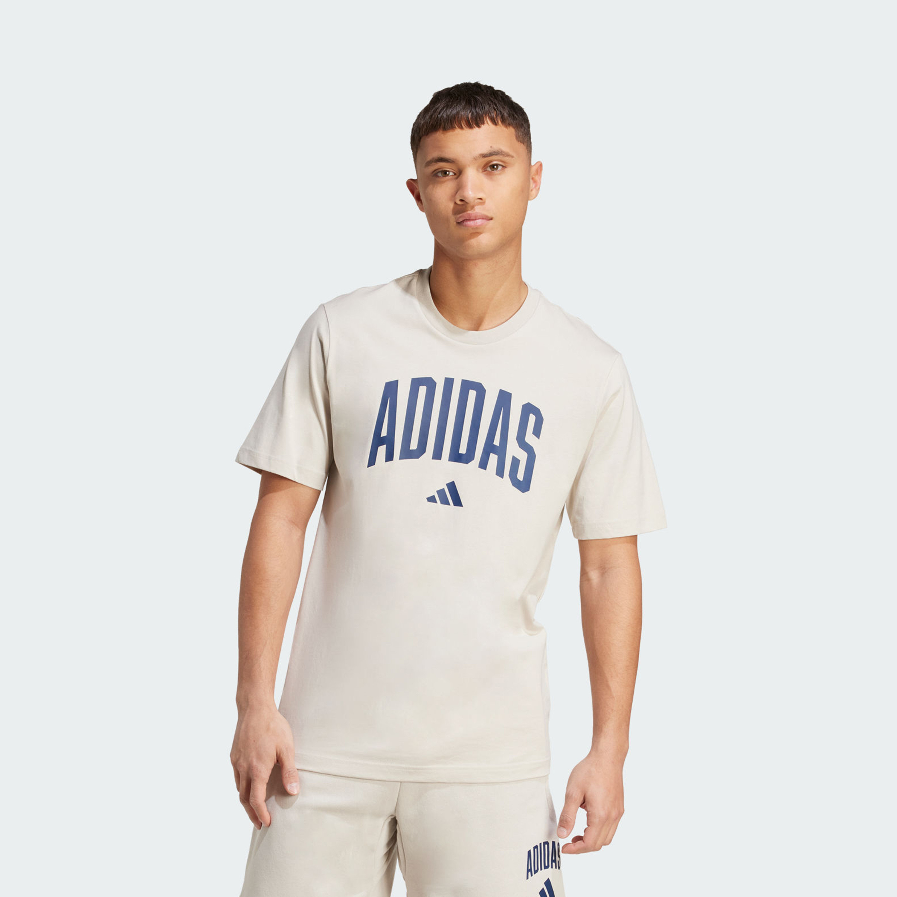 أديداس - تيشيرت جرافيكي كوليجيت لاينيج للرجال | OE-men-clothing-sportswearandactivewear-tshirtsandpolos-image-1