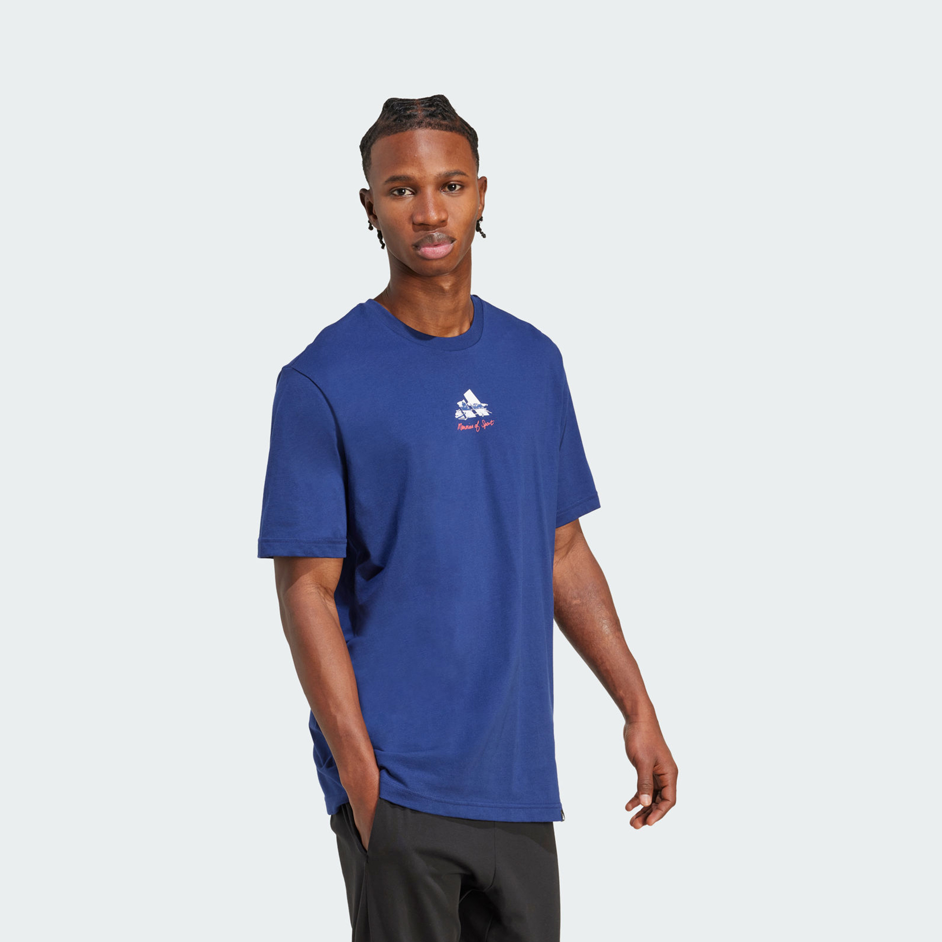 أديداس - تيشيرت جرافيكي ميموريز أوف سبورت جاليري للرجال | OE-men-clothing-sportswearandactivewear-tshirtsandpolos-image-2