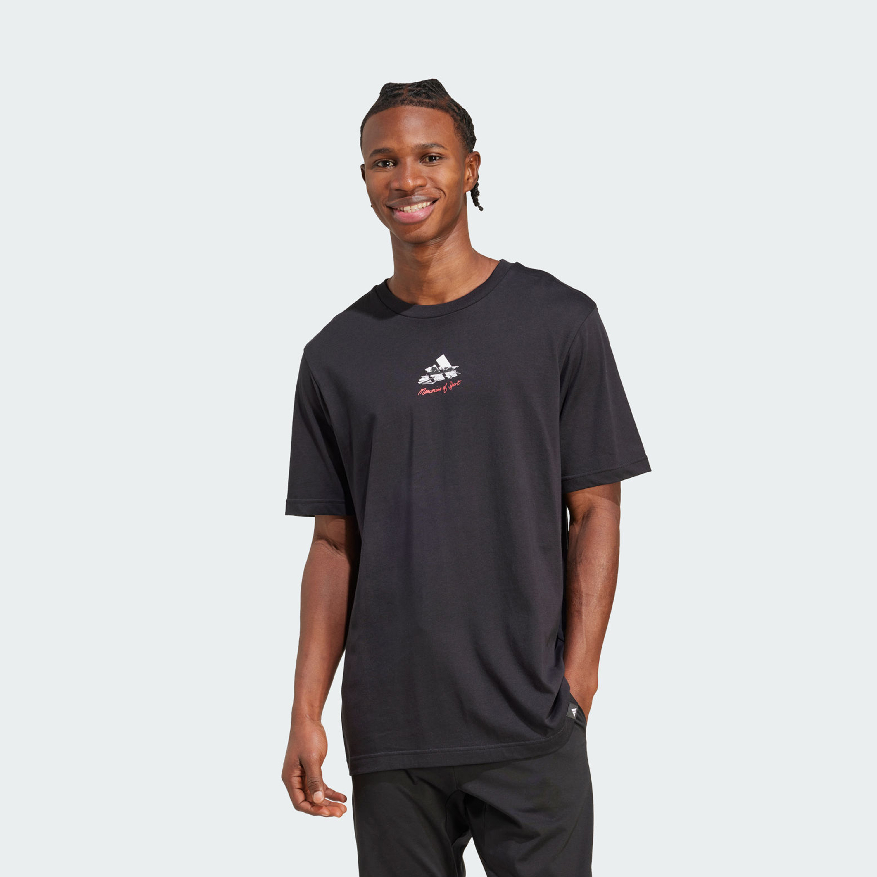 أديداس - تيشيرت جرافيكي ميموريز أوف سبورت جاليري للرجال | OE-men-clothing-sportswearandactivewear-tshirtsandpolos-image-13