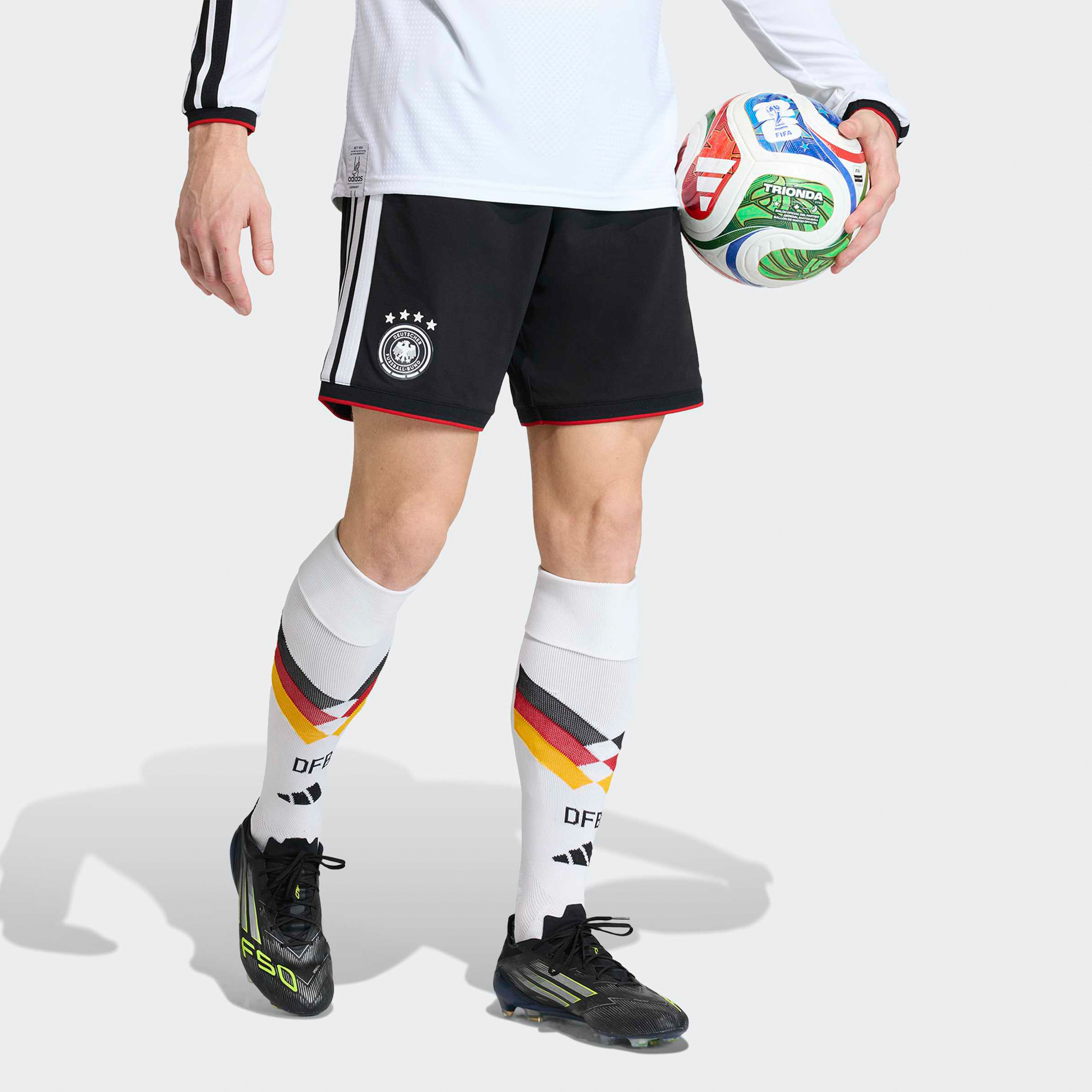 اديداس - شورت المنتخب الألماني 26 الرسمي للرجال-men-clothing-bottoms-shorts-image-1
