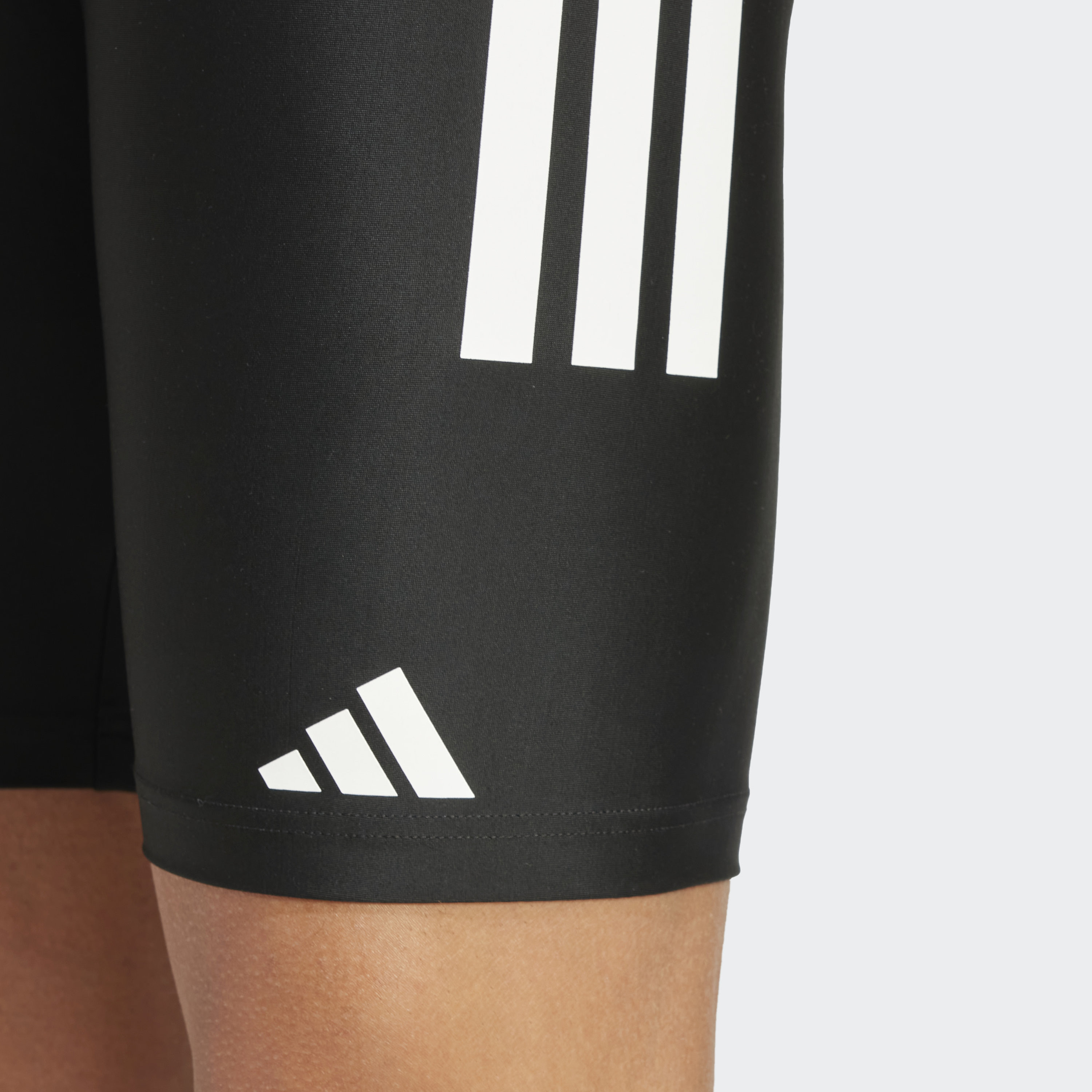 اديداس - شورت سباحة رجالي بثلاثة خطوط مقاس 8 بوصات-sports-men-clothing-swimwear-image-4