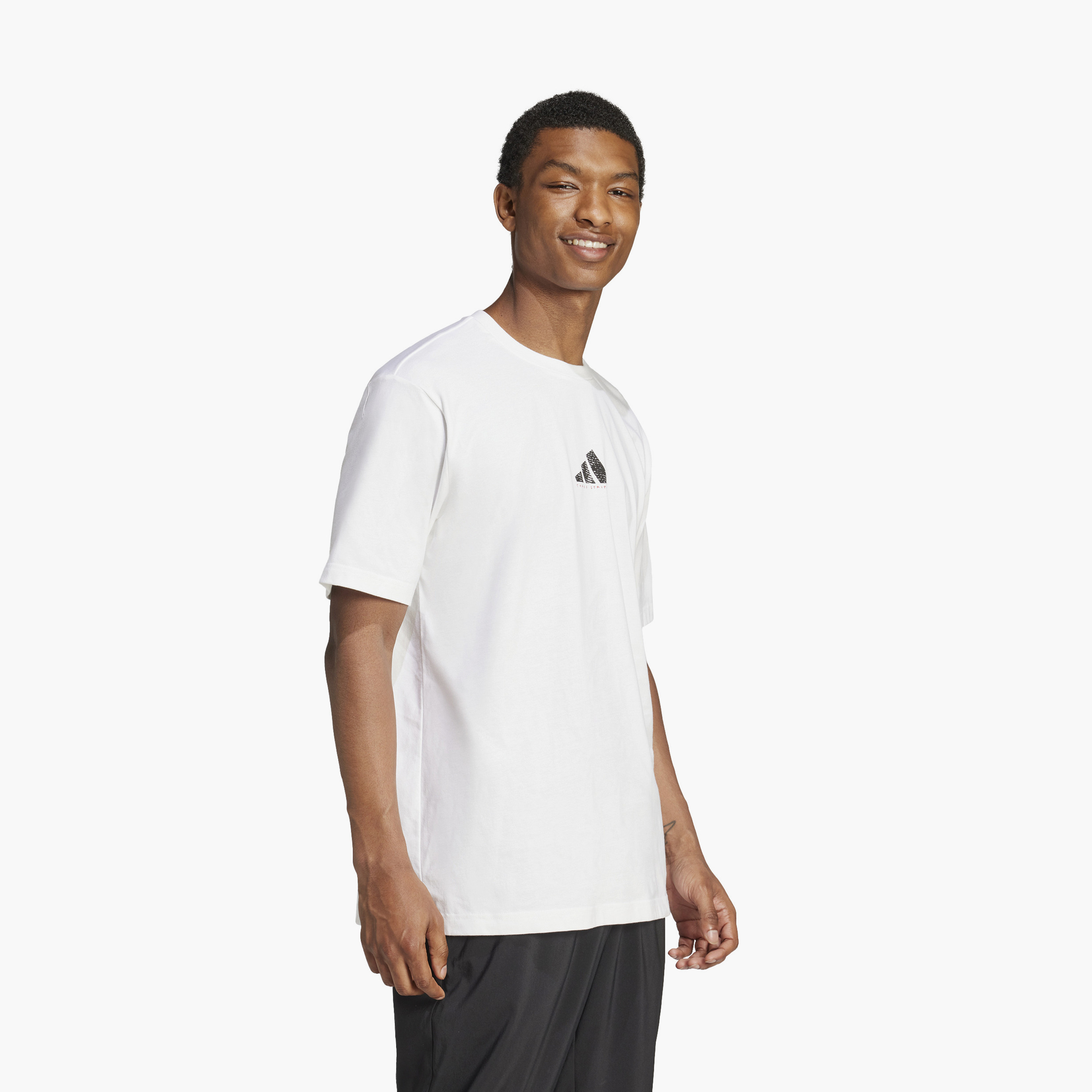أديداس - تي شيرت رموز الصور الجرافيكية - للرجال-men-clothing-tshirtsandpolos-tshirts-image-1