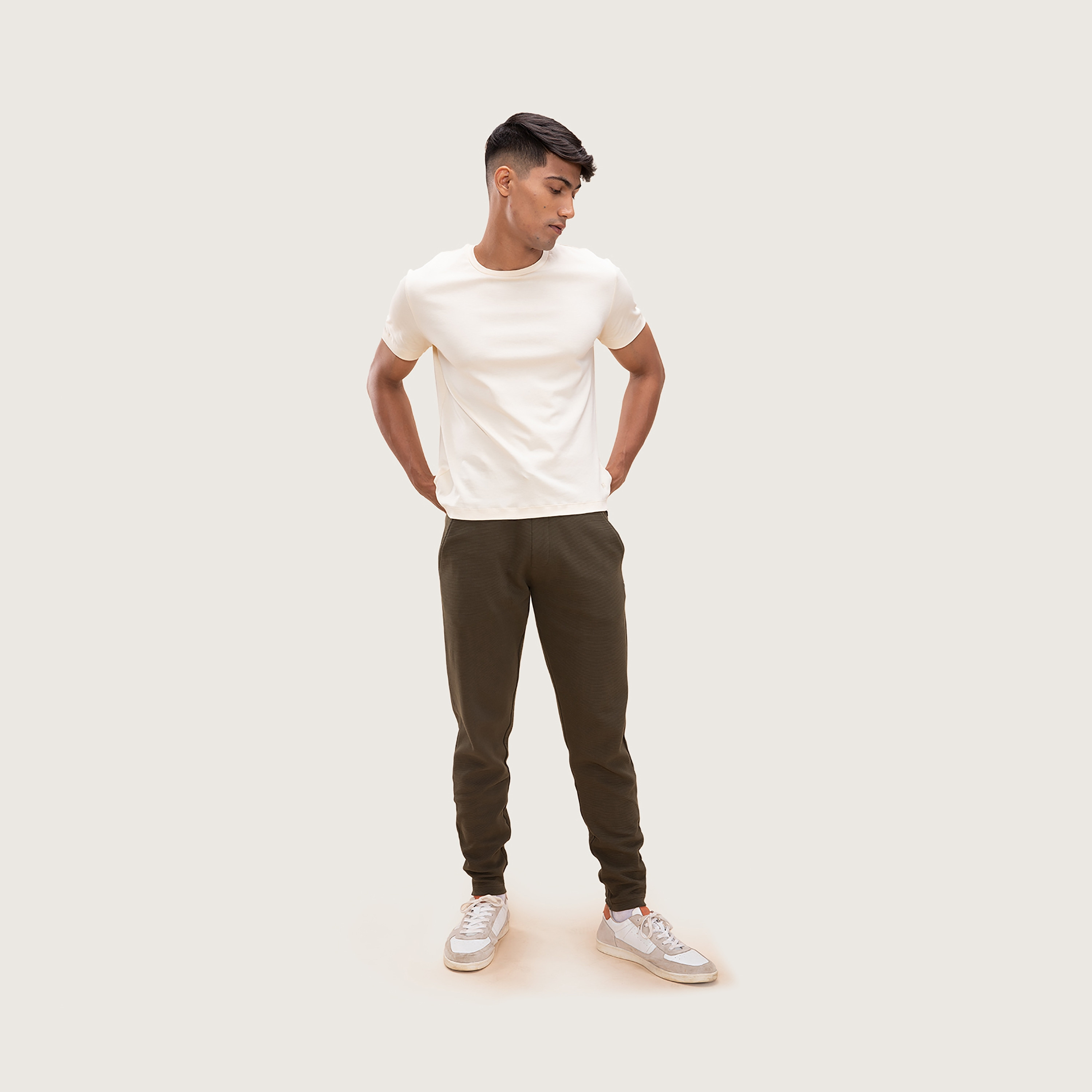 حزمة من 2 جوعرز برباط متوسط الارتفاع سادة من دامنش-men-clothing-bottoms-joggers-image-4