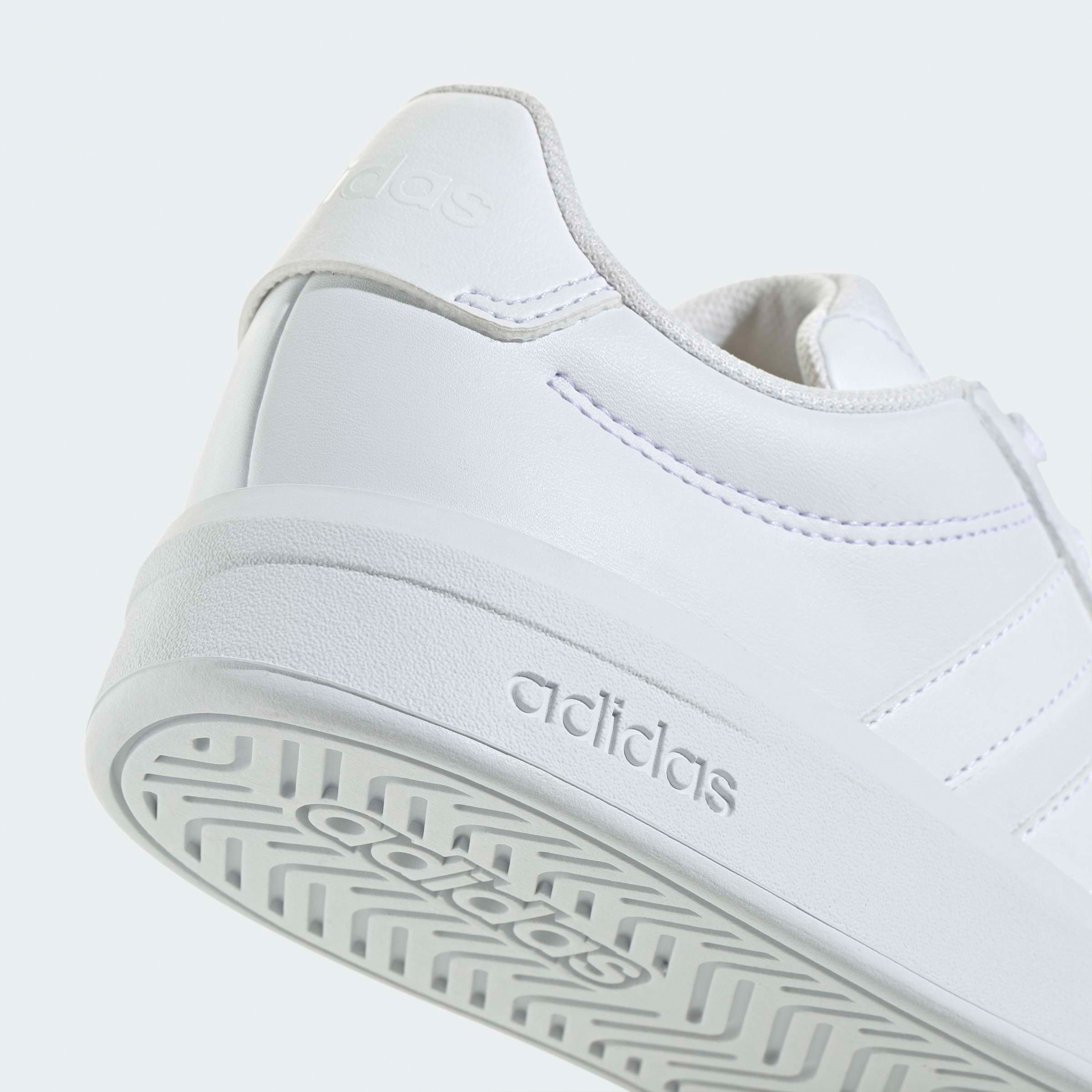حذاء مدرسي برباط جراند كورت 3.0 للأطفال من أديداس-boys-shoes-schoolshoes-image-6