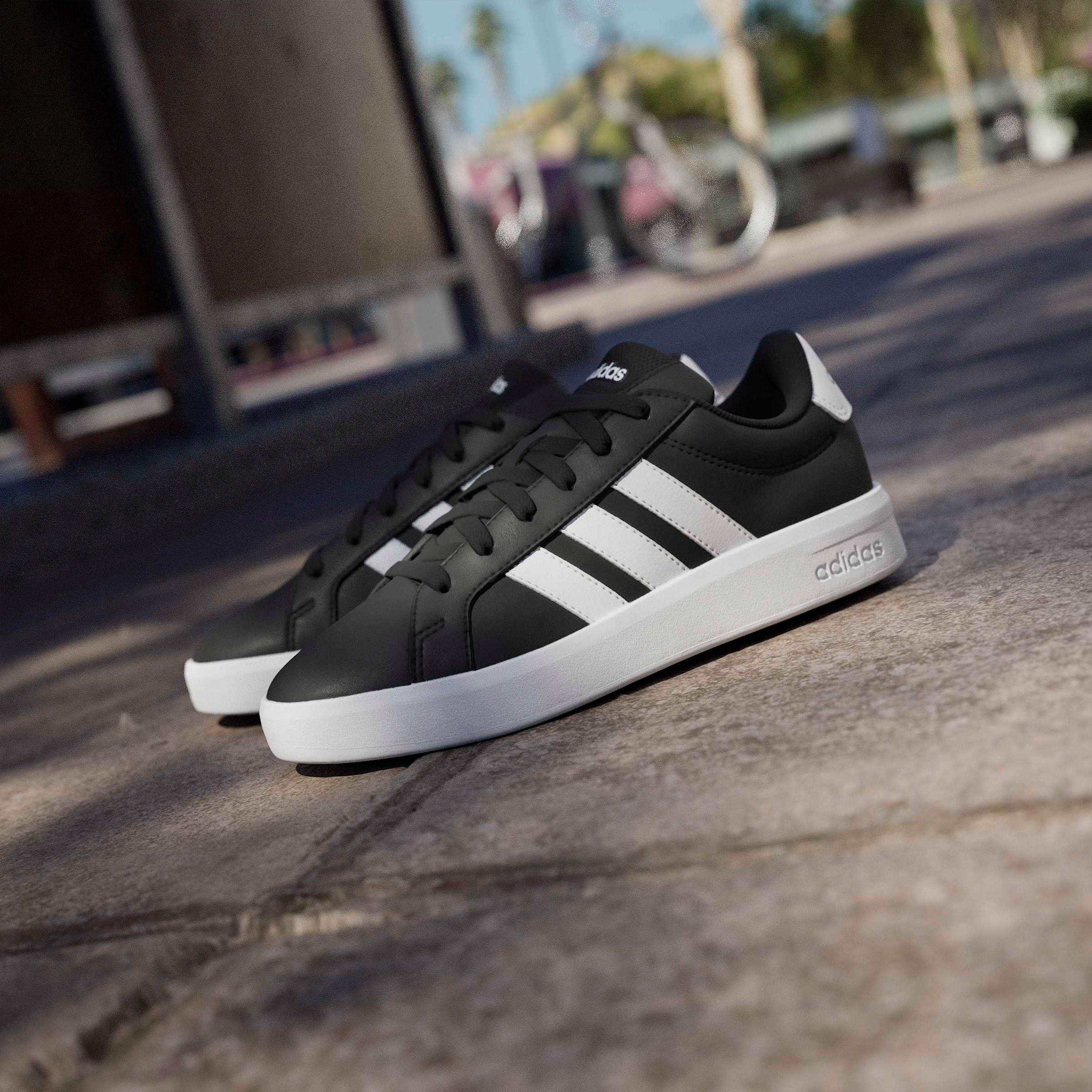 حذاء سنيكرز بطول الكاحل ورباط إغلاق جراند كورت 3.0 للأولاد من أديداس-boys-shoes-sneakers-image-11