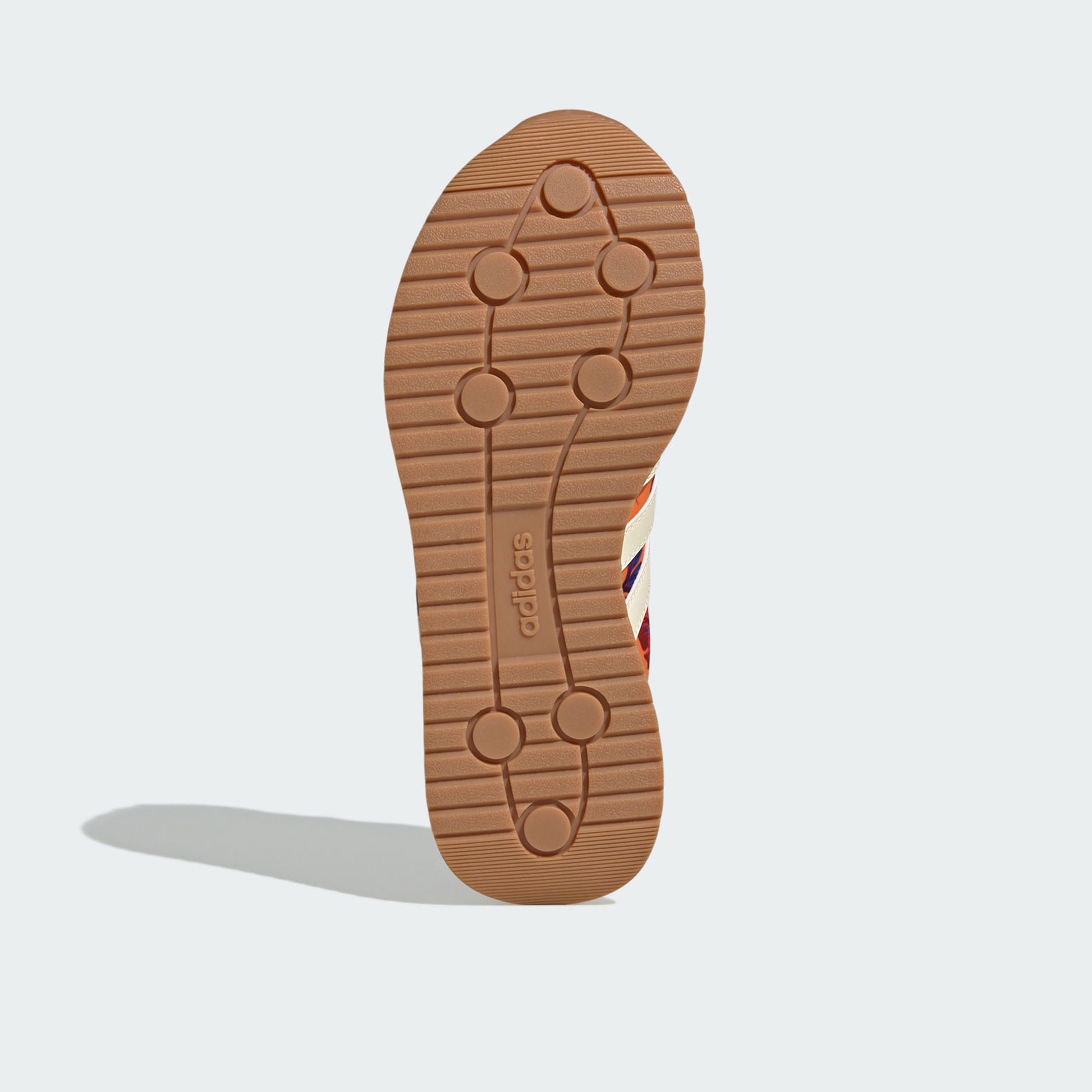 أديداس - حذاء رن 70S 2.0 للنساء-sports-women-shoes-image-13