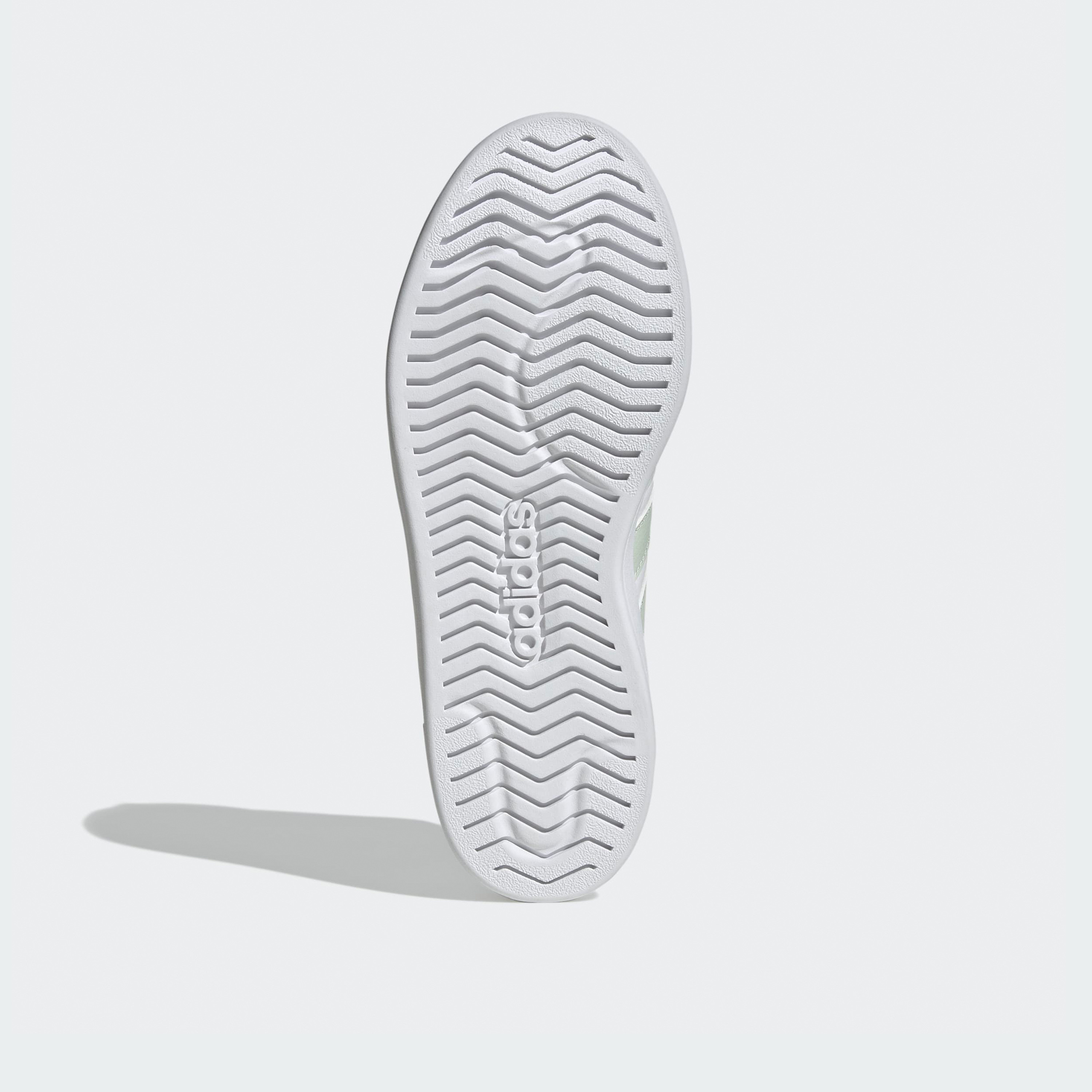 أديداس - حذاء رياضي نسائي ستريت توك برباط وكاحل منخفض JQ0702 | OE-sports-women-shoes-image-5
