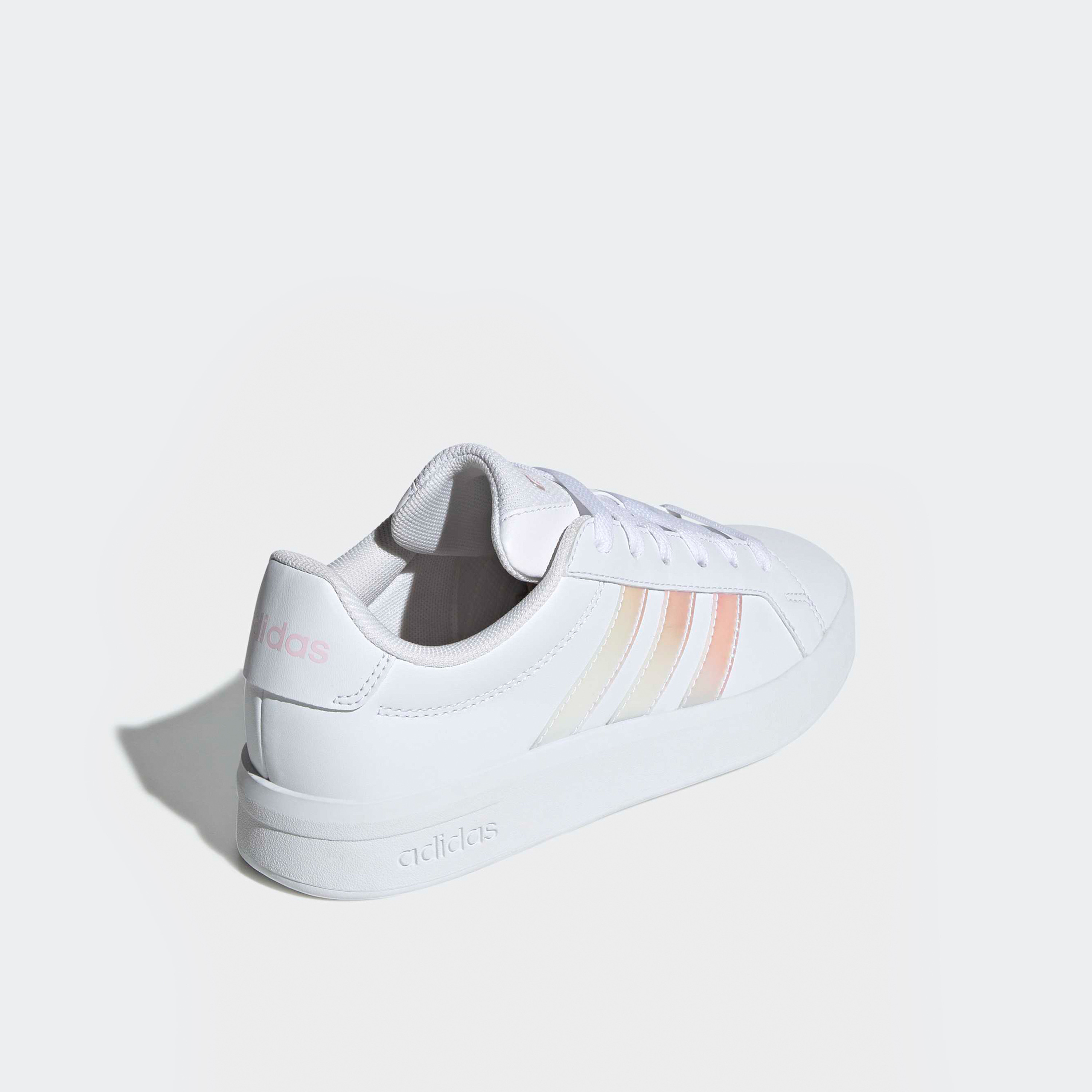 حذاء سنيكرز برباط إغلاق جراند كورت 3.0 للبنات من أديداس-girls-shoes-sneakers-image-5