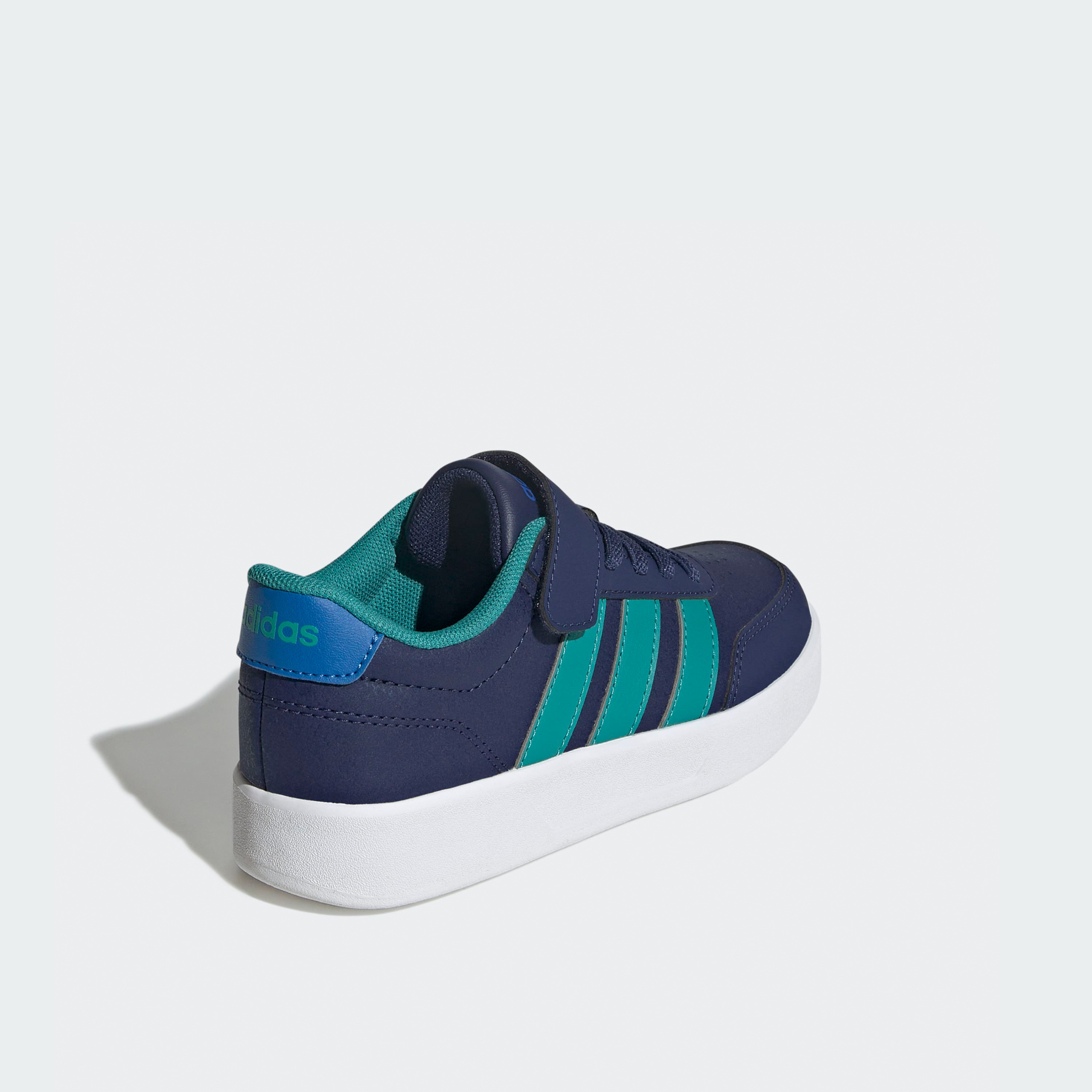 أديداس - حذاء رياضي بريكنيت 3.0 بشريط فيلكرو للأولاد | OE-boys-shoes-sneakers-image-6