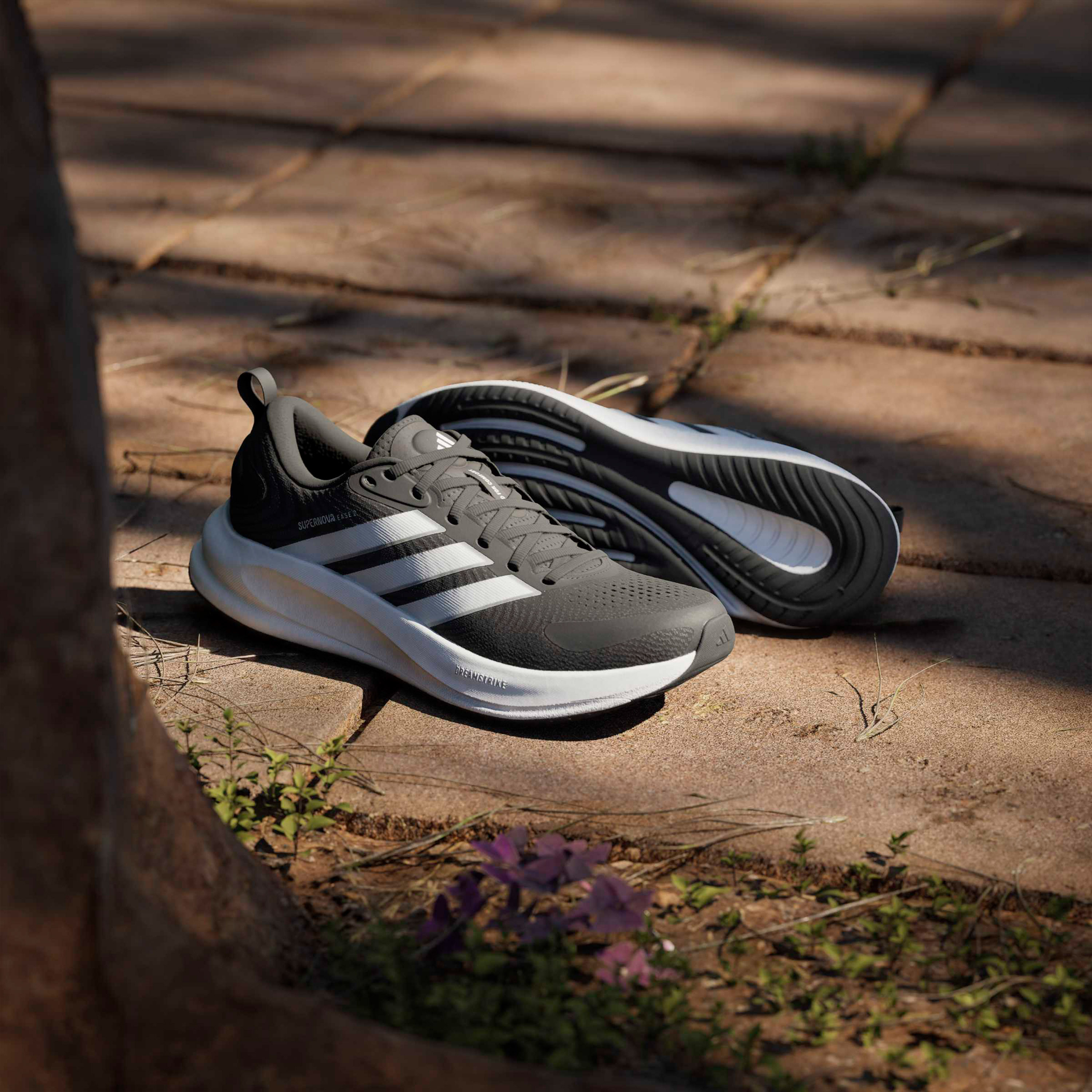 Adidas Men Supernova Ease 2 Textured Lace-Up Sports Shoes-sports-men-shoes-image-12