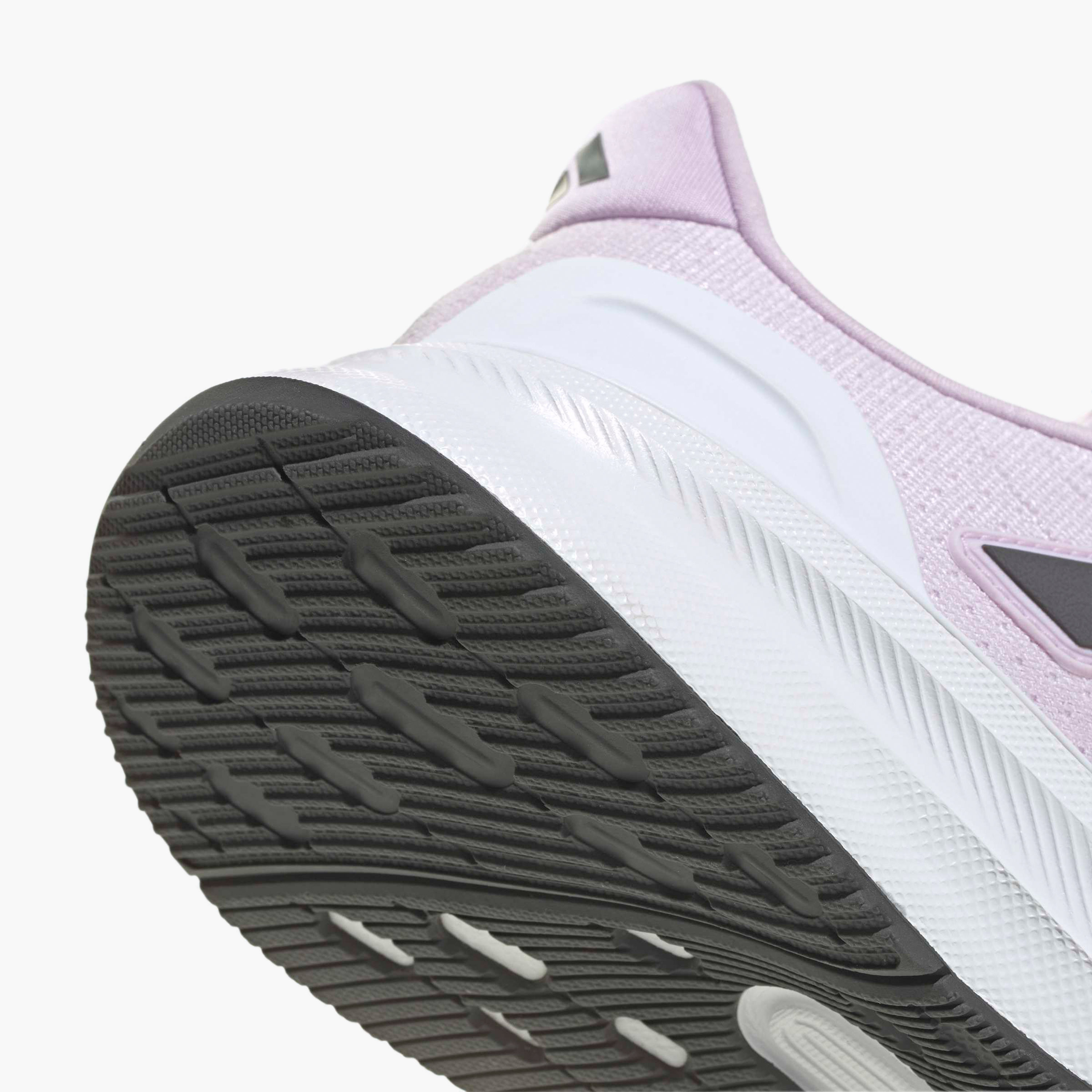 حذاء رياضي برباط إغلاق ألتراران 5 للنساء من أديداس-sports-women-shoes-image-7