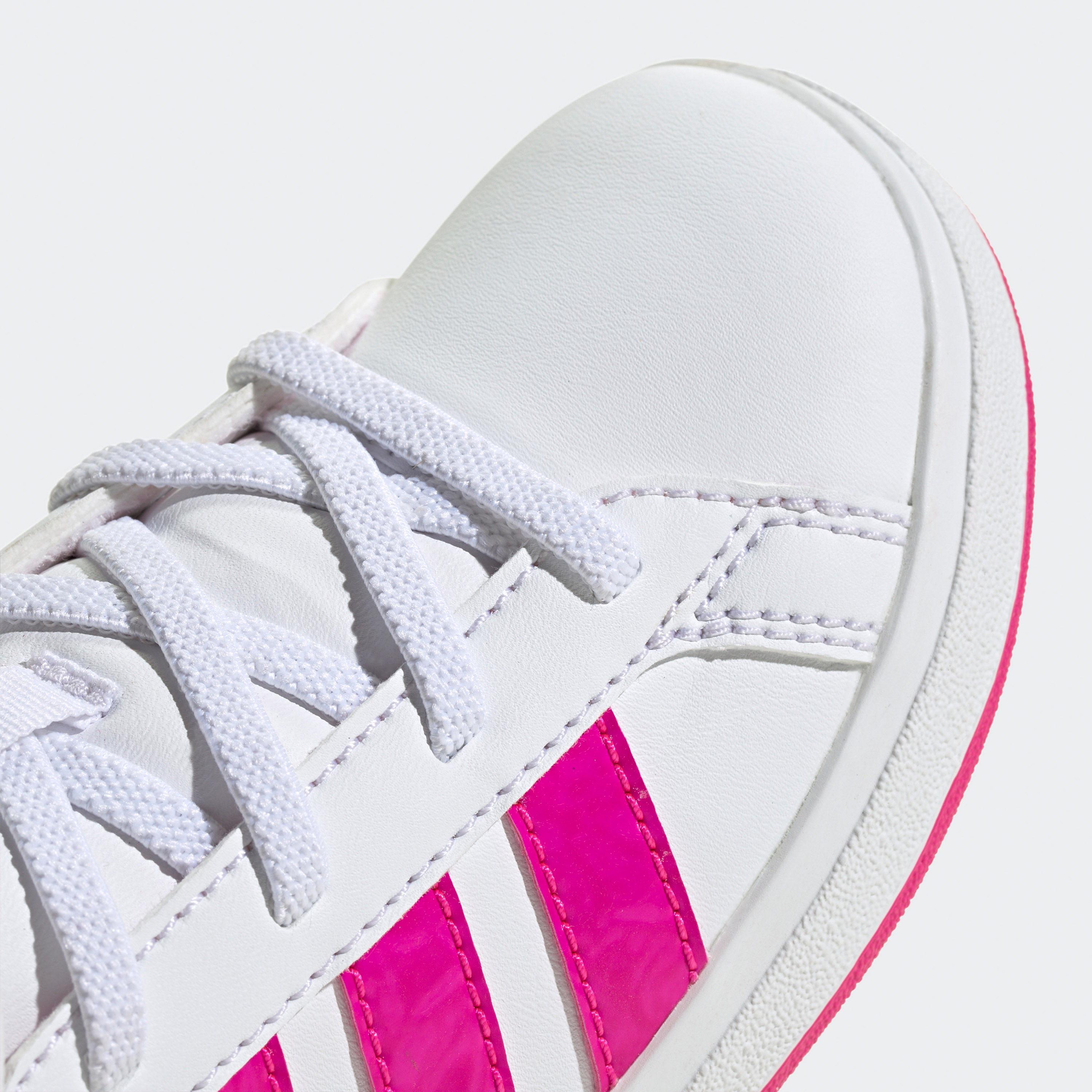 أديداس - حذاء رياضي جراند كورت متوسط الارتفاع للبنات بشريط فيلكرو JR0806 | OE-girls-shoes-sneakers-image-8