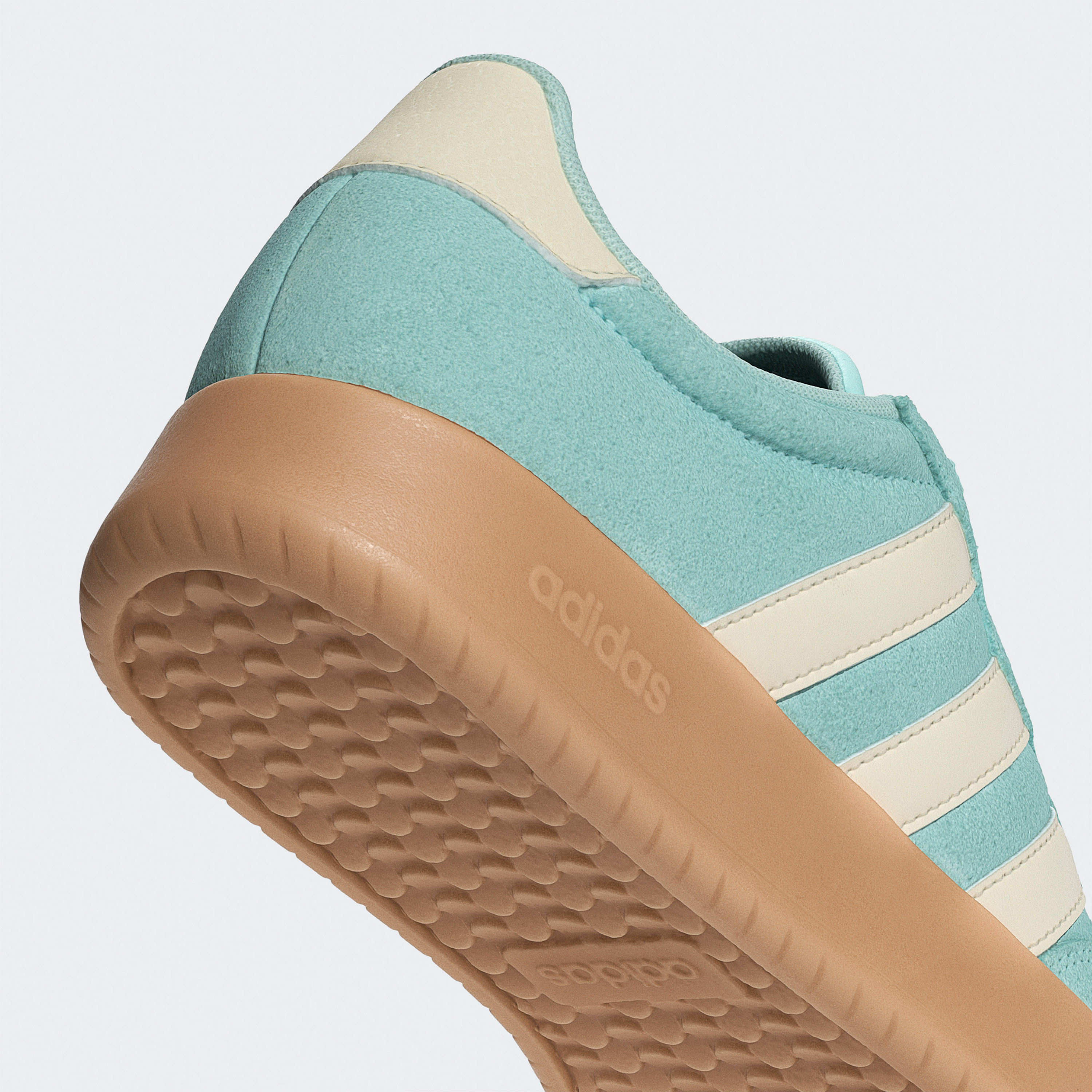 أديداس - حذاء رياضي باريدا منخفض الكاحل برباط للنساء JR1199 | OE-sports-women-shoes-image-8