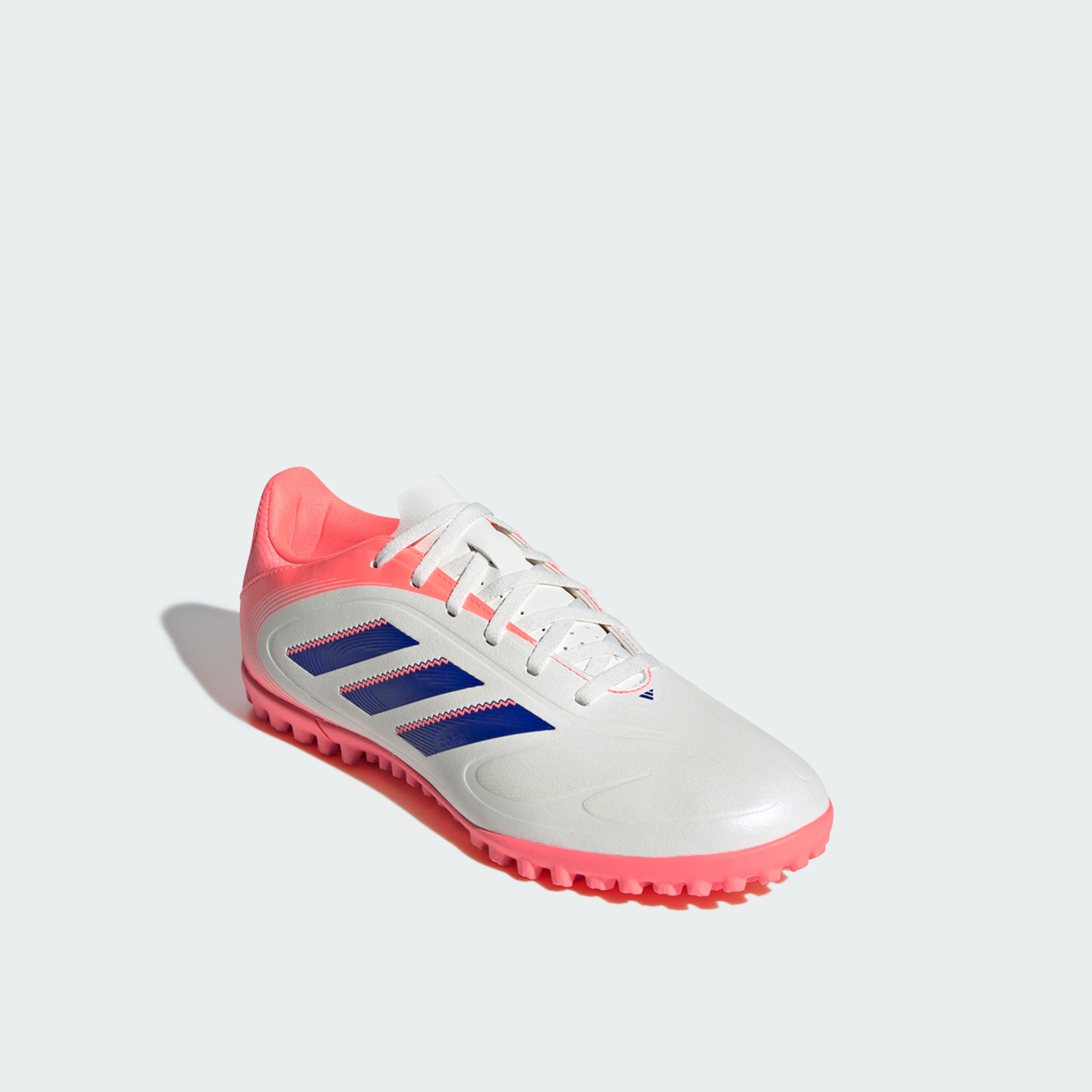 أديداس - حذاء كرة القدم كوبا بيور III كلوب تي أف للرجال برباط لملاعب العشب الصناعي | OE-sports-men-shoes-image-1