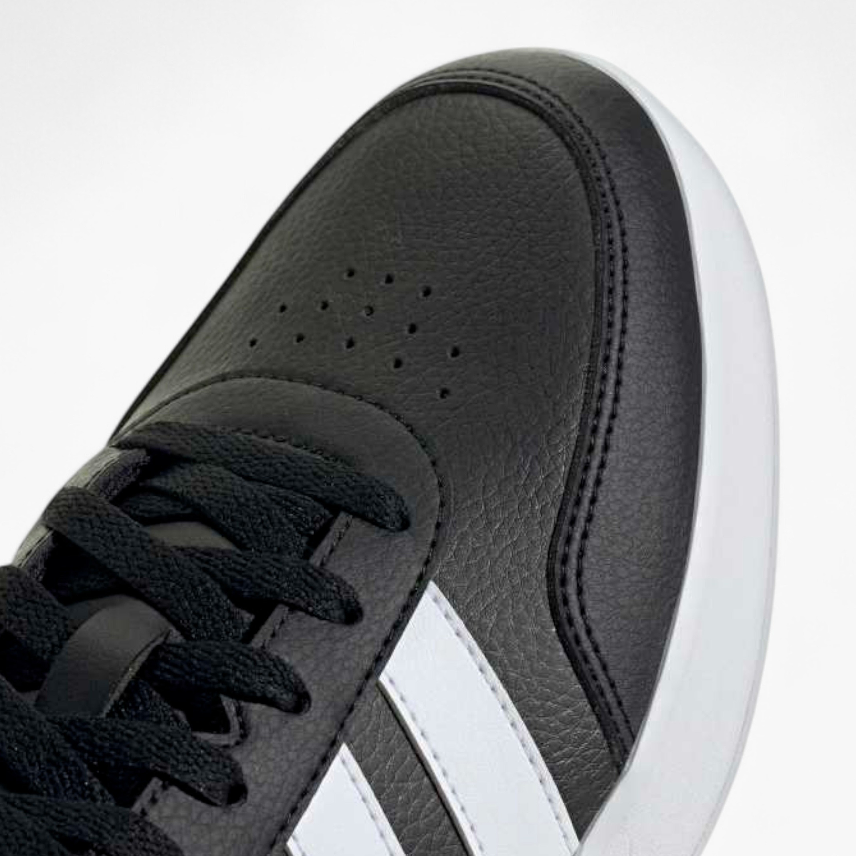 حذاء سنيكرز "بريكنيت 3.0" برباط إغلاق للنساء من أديداس - JR3560-women-shoes-sneakers-image-7