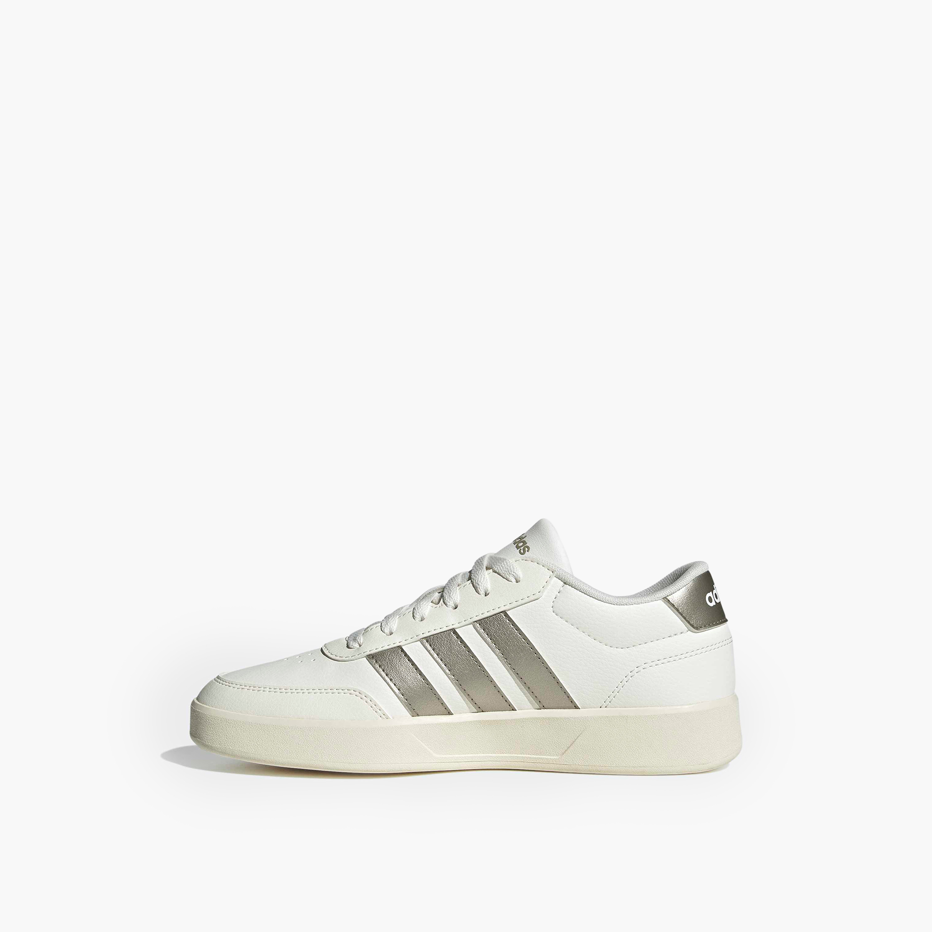 حذاء سنيكرز برباط إغلاق وتصميم ثقوب تهوية "بريكنيت 3.0" للنساء من أديداس-women-shoes-sneakers-image-3