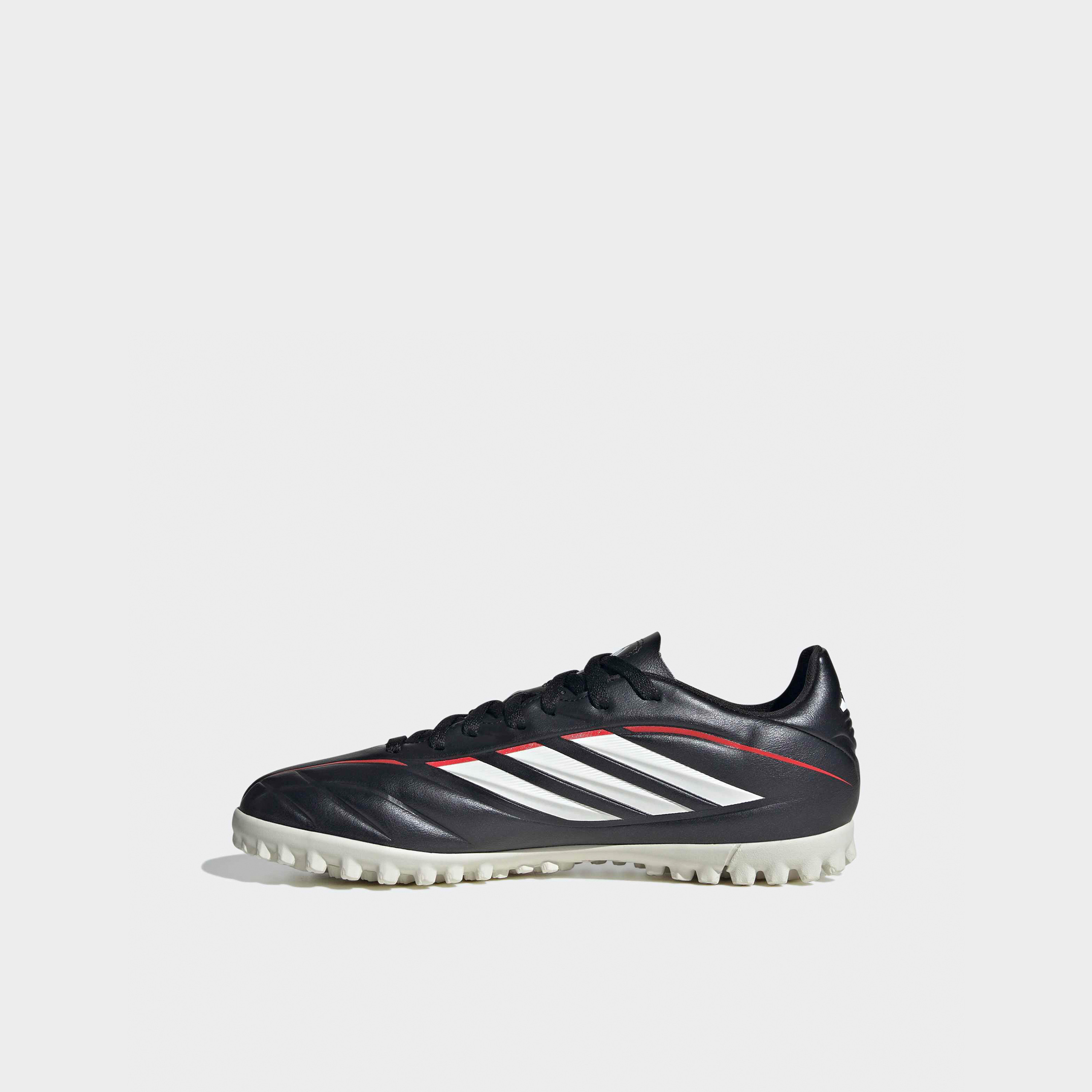 حذاء كرة قدم للعشب الصناعي كوبا بيور IV كلوب تي إف برباط إغلاق للأولاد من أديداس-sports-boys-shoes-image-4