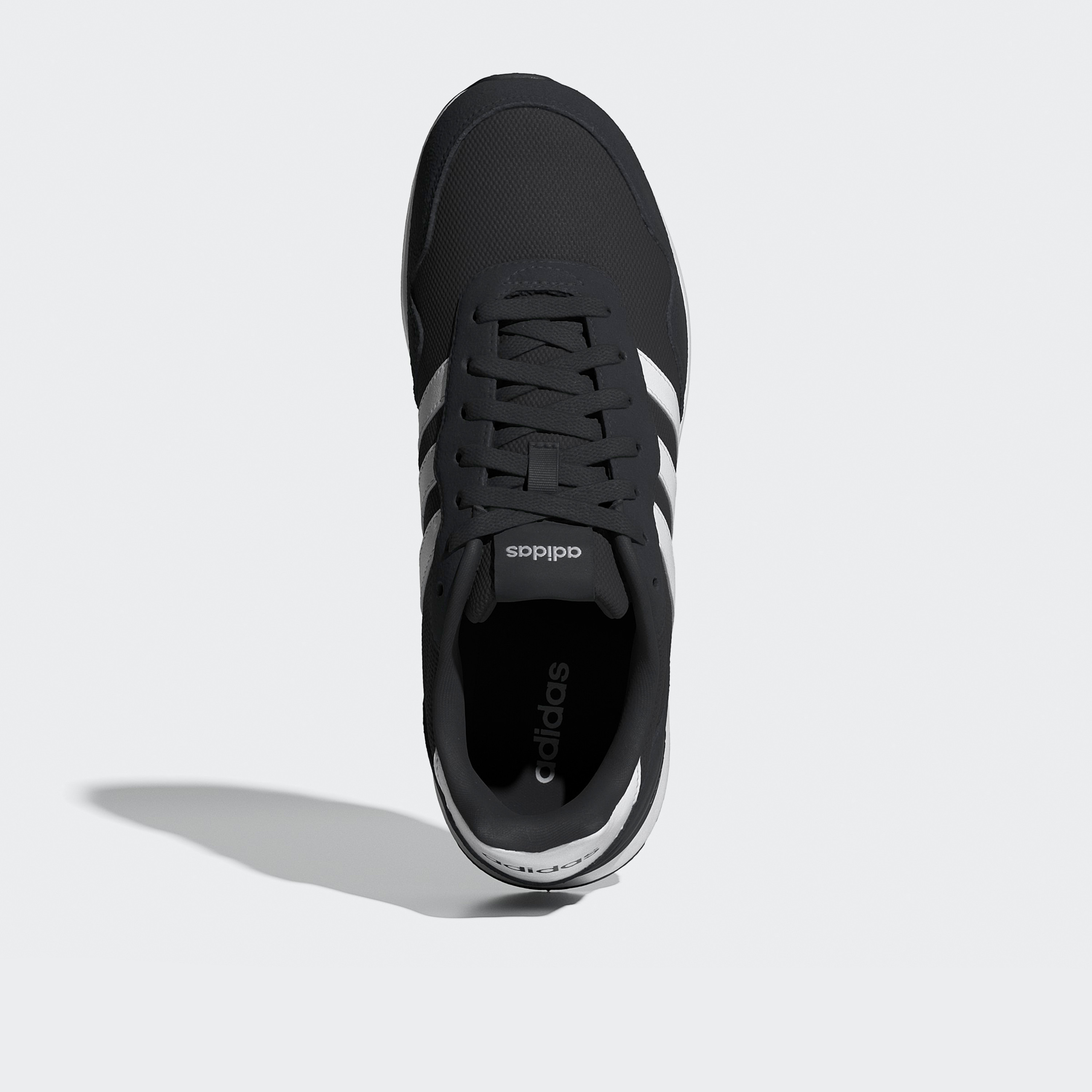حذاء رياضي بارز الملمس رن 60 إس 4.0 برباط إغلاق للرجال من أديداس-sports-men-shoes-image-3