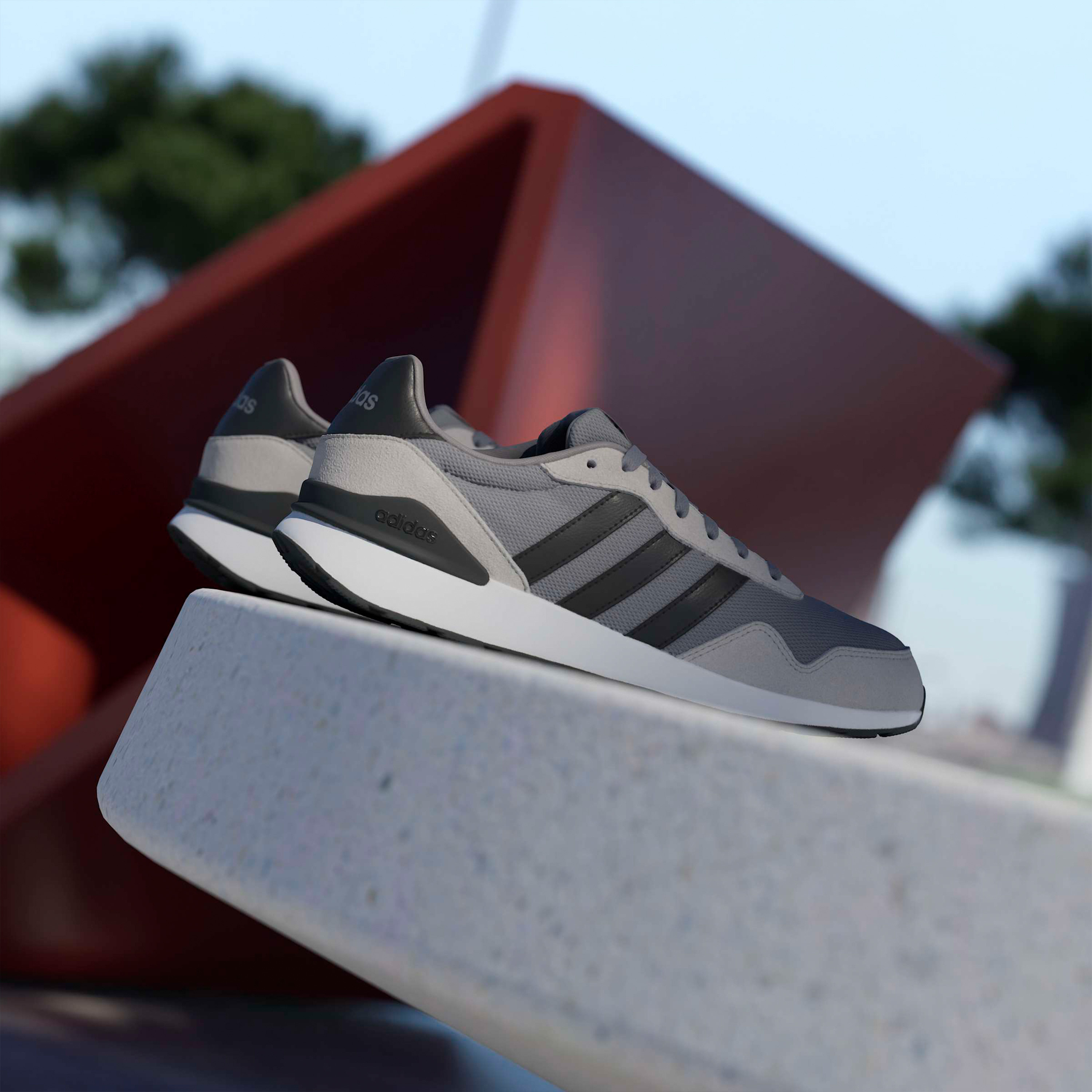 حذاء رياضي بأربطة للرجال من أديداس - حذاء جري 60 إس 4.0-sports-men-shoes-image-11