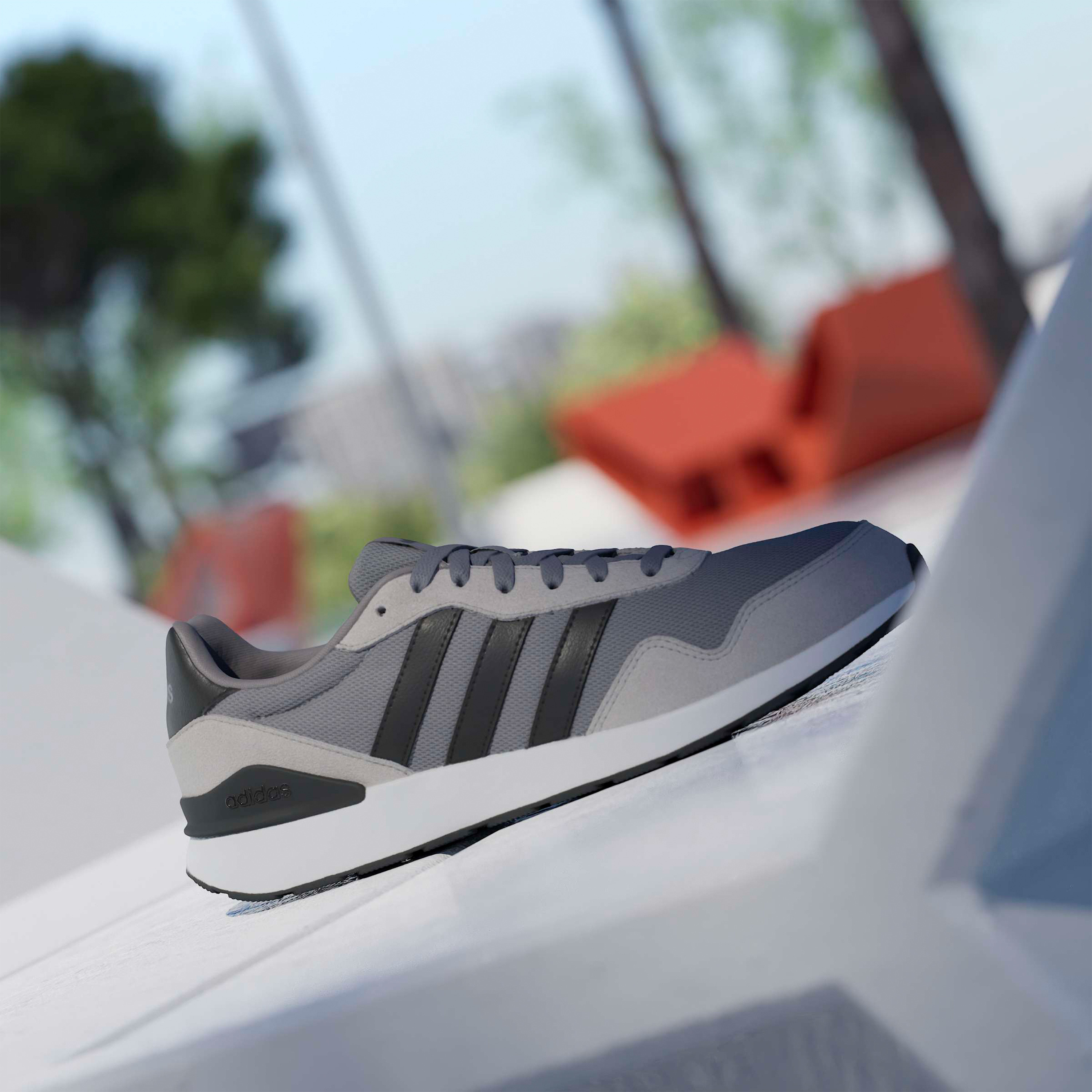 حذاء رياضي بأربطة للرجال من أديداس - حذاء جري 60 إس 4.0-sports-men-shoes-image-8