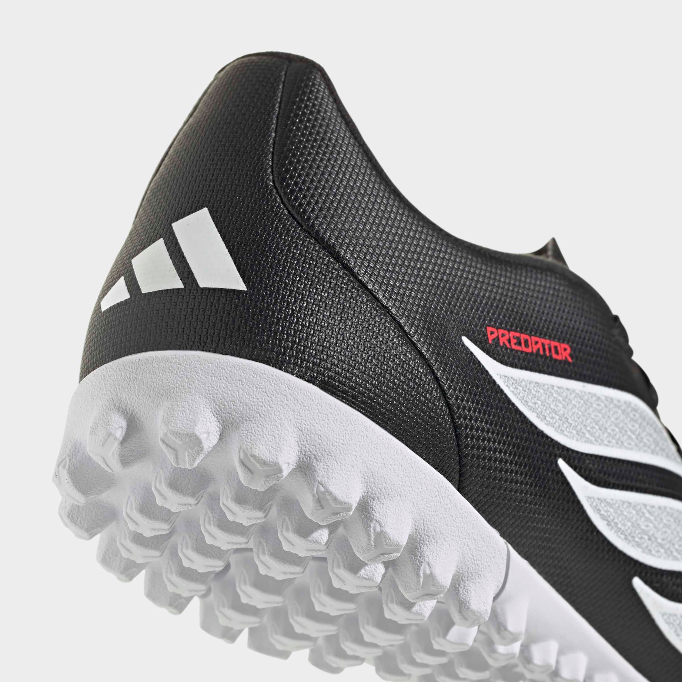 حذاء كرة قدم برباط إغلاق بريداتور كلوب لأرضية عشب صناعي للرجال من أديداس-sports-men-shoes-image-8