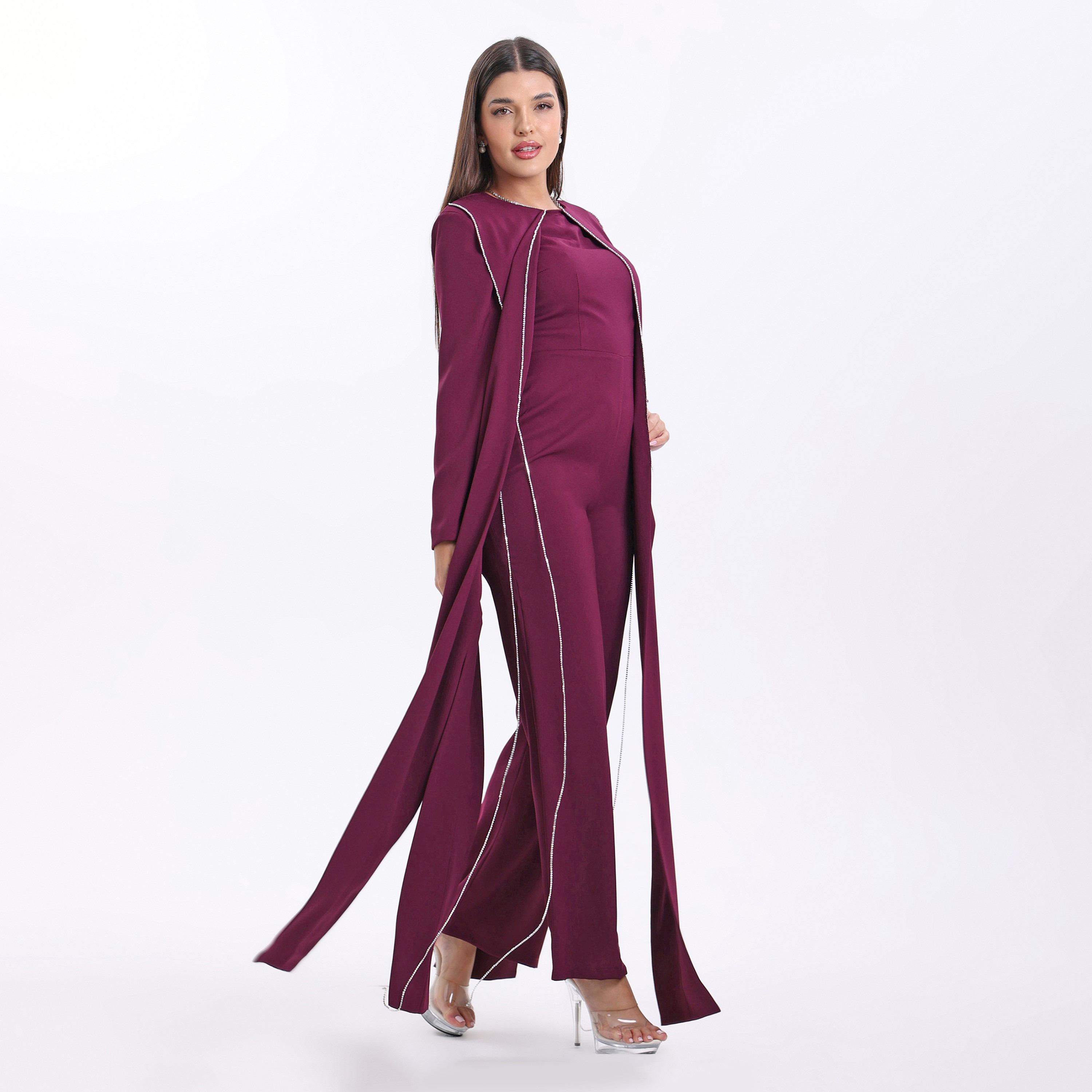جمبسوت نسائي من أكاديا بتصميم رقبة دائرية وتفاصيل هامشية من الكريب للسهرات-women-clothing-jumpsuits-image-2