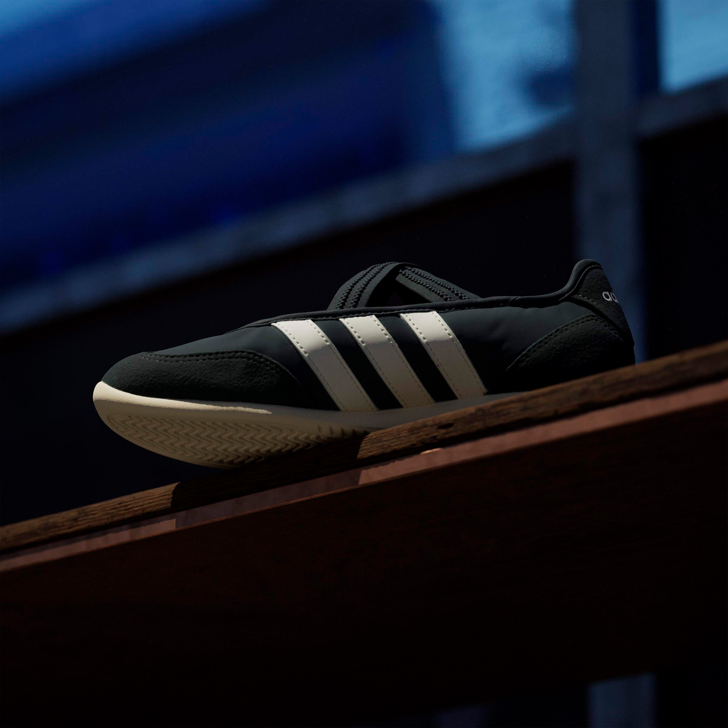 Adidas Women Barreda Striped Sports Shoes-sports-women-shoes-image-10
