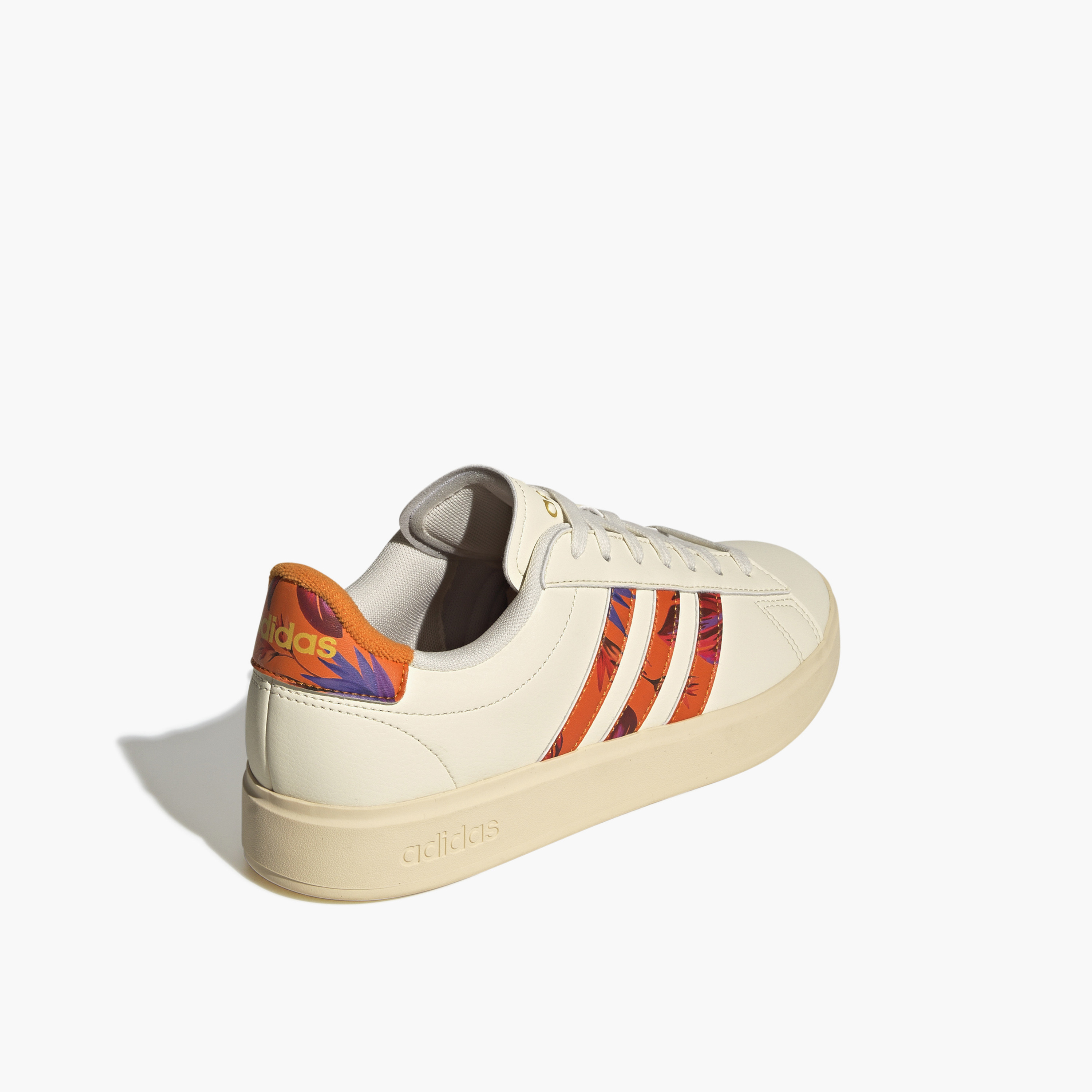 حذاء جراند كورت 2.0 رياضي للنساء من اديداس| او اي-sports-women-shoes-image-13