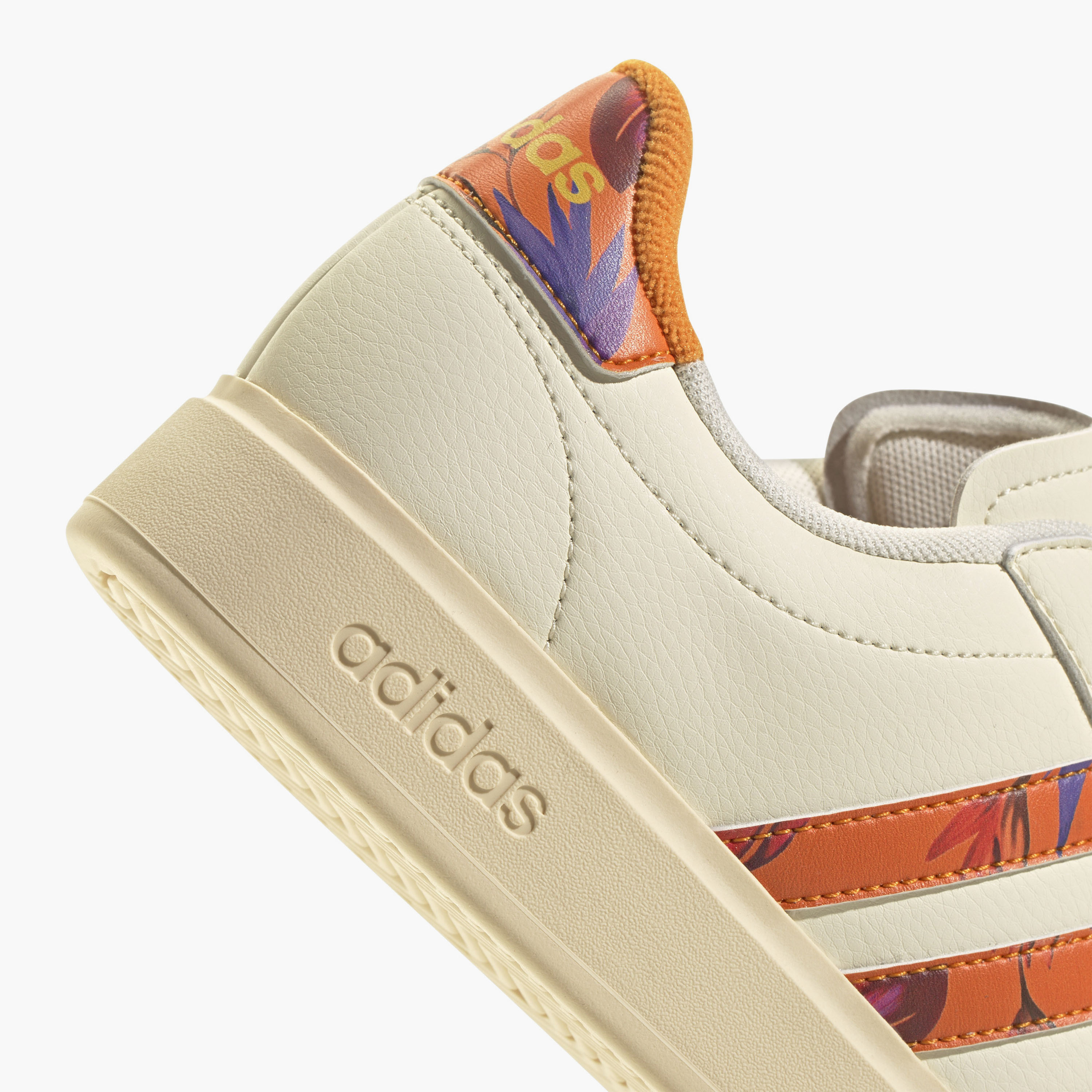 حذاء جراند كورت 2.0 رياضي للنساء من اديداس| او اي-sports-women-shoes-image-14