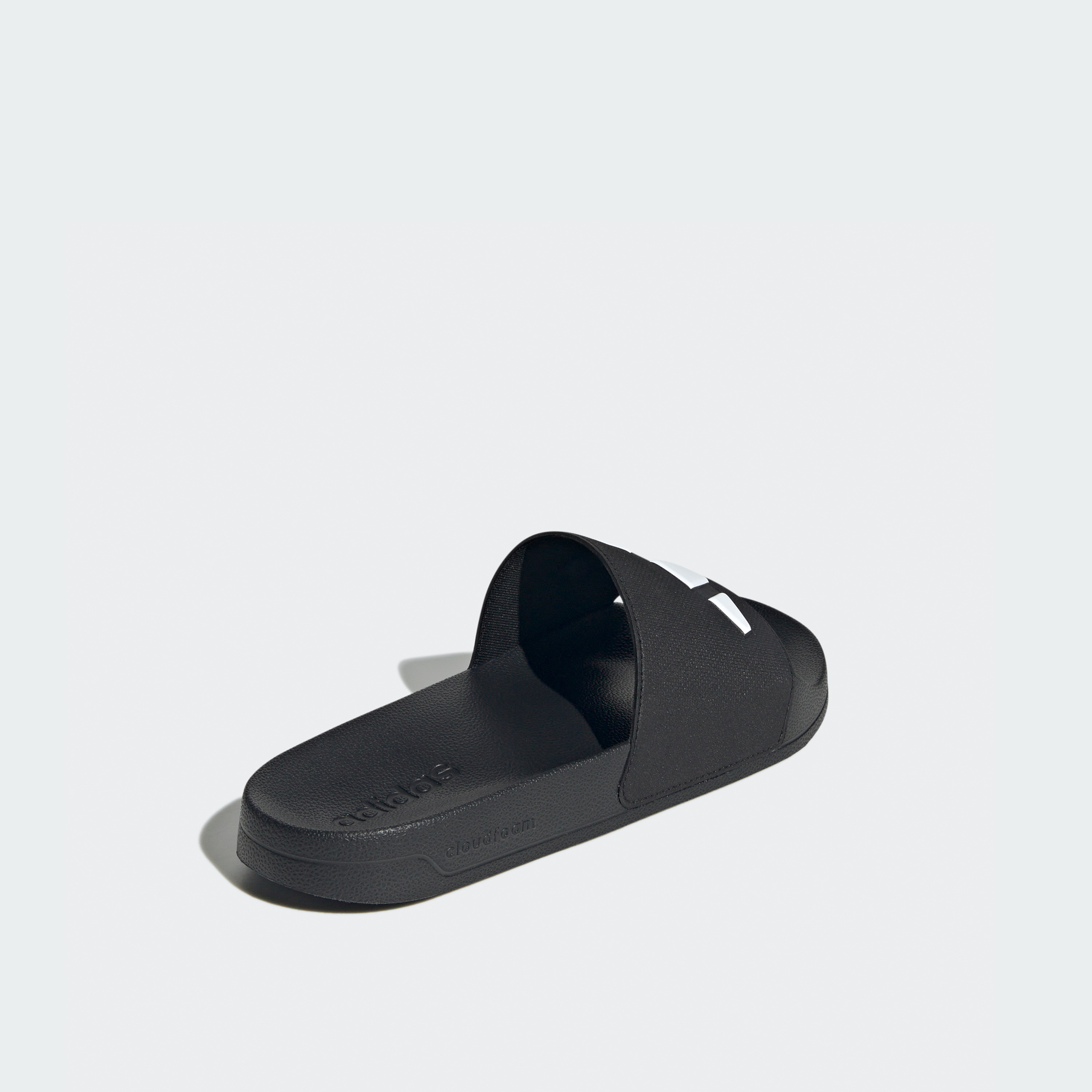 أديداس - شبشب أديليت شاور سهل الارتداء للرجال | OE-sports-men-shoes-image-22