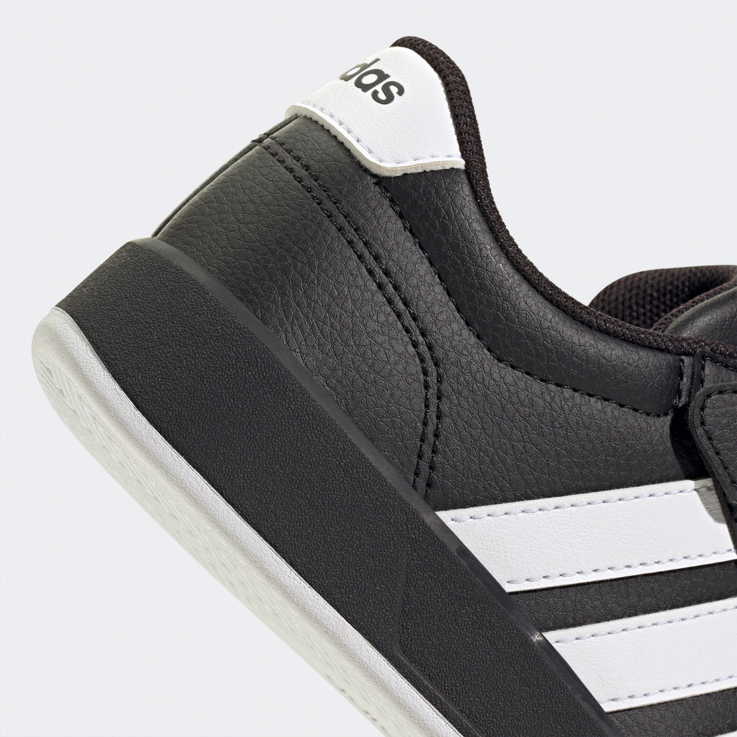 أديداس - حذاء رياضي للأطفال بريكنيت 3.0 بشريط فيلكرو | OE-girls-shoes-sneakers-image-8