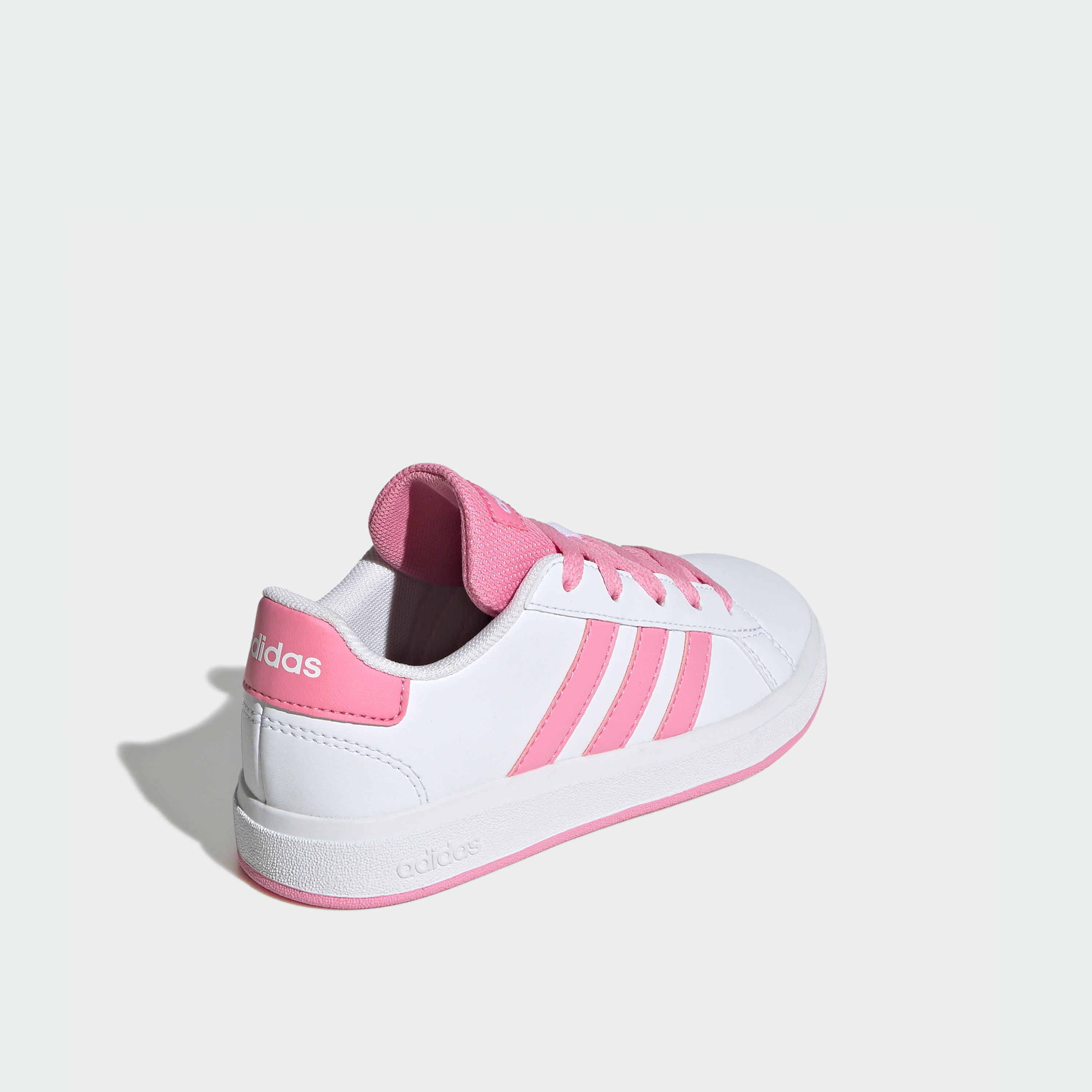 أديداس - حذاء رياضي جراند كورت 2.0 برباط JS4345 | OE-girls-shoes-sneakers-image-6