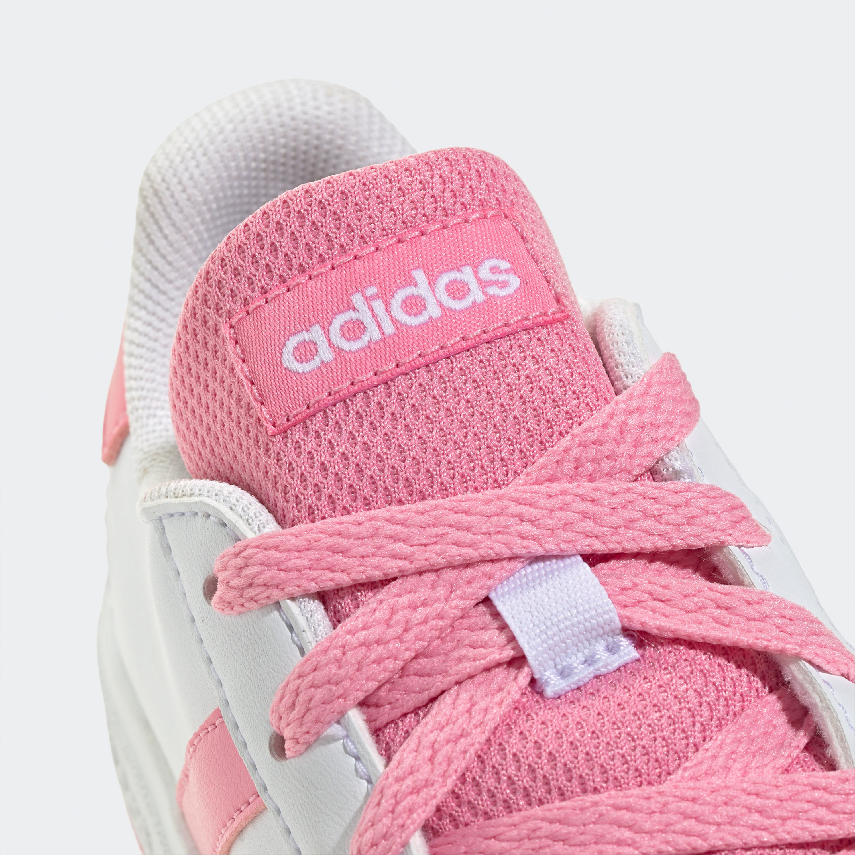 أديداس - حذاء رياضي جراند كورت 2.0 برباط JS4345 | OE-girls-shoes-sneakers-image-7