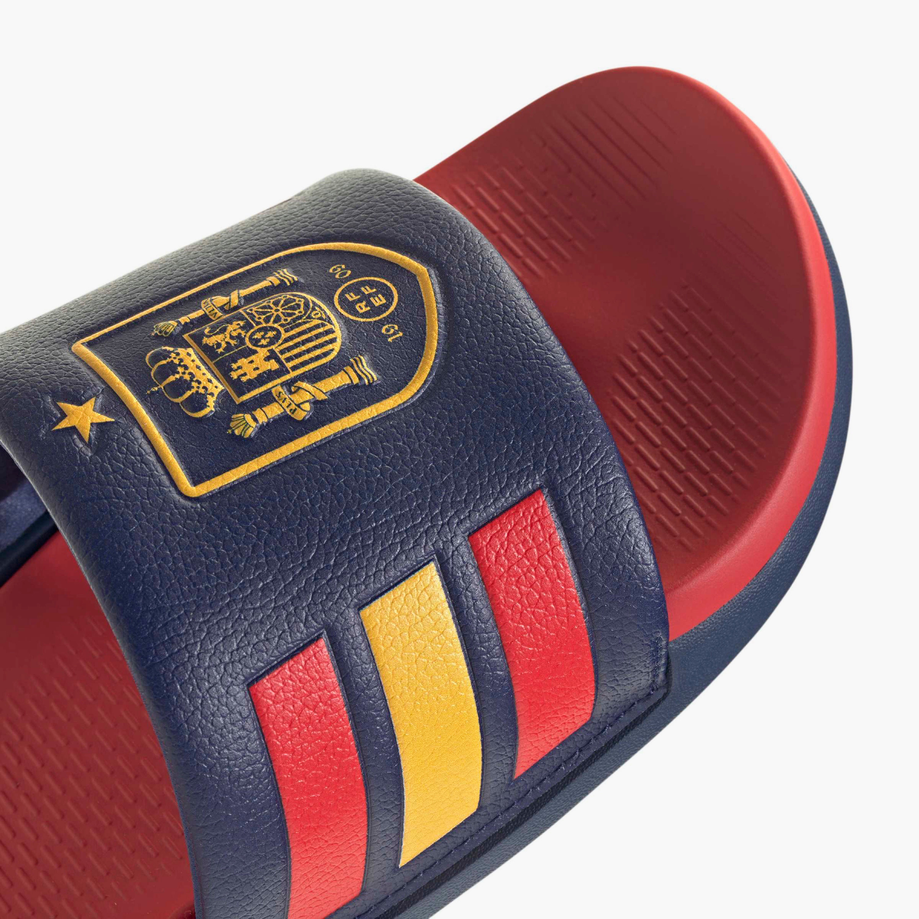 Adidas Men ADILETTE CMFT FEF Slides-sports-men-shoes-image-7