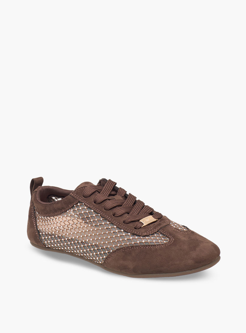 حذاء سنيكرز بتفاصيل شبكية ورباط إغلاق للنساء من سيليست-women-shoes-sneakers-image-2