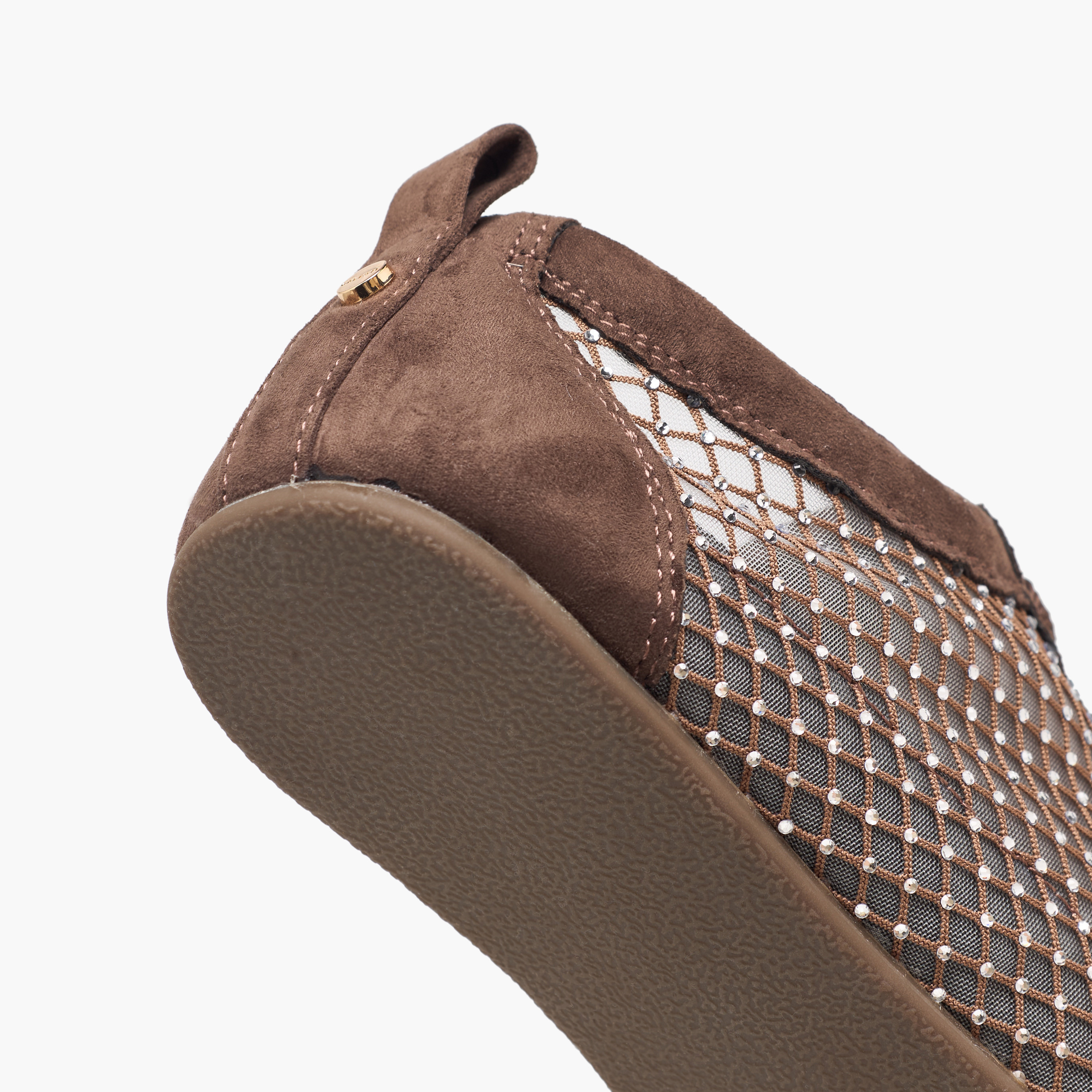 حذاء سنيكرز بتفاصيل شبكية ورباط إغلاق للنساء من سيليست-women-shoes-sneakers-image-5