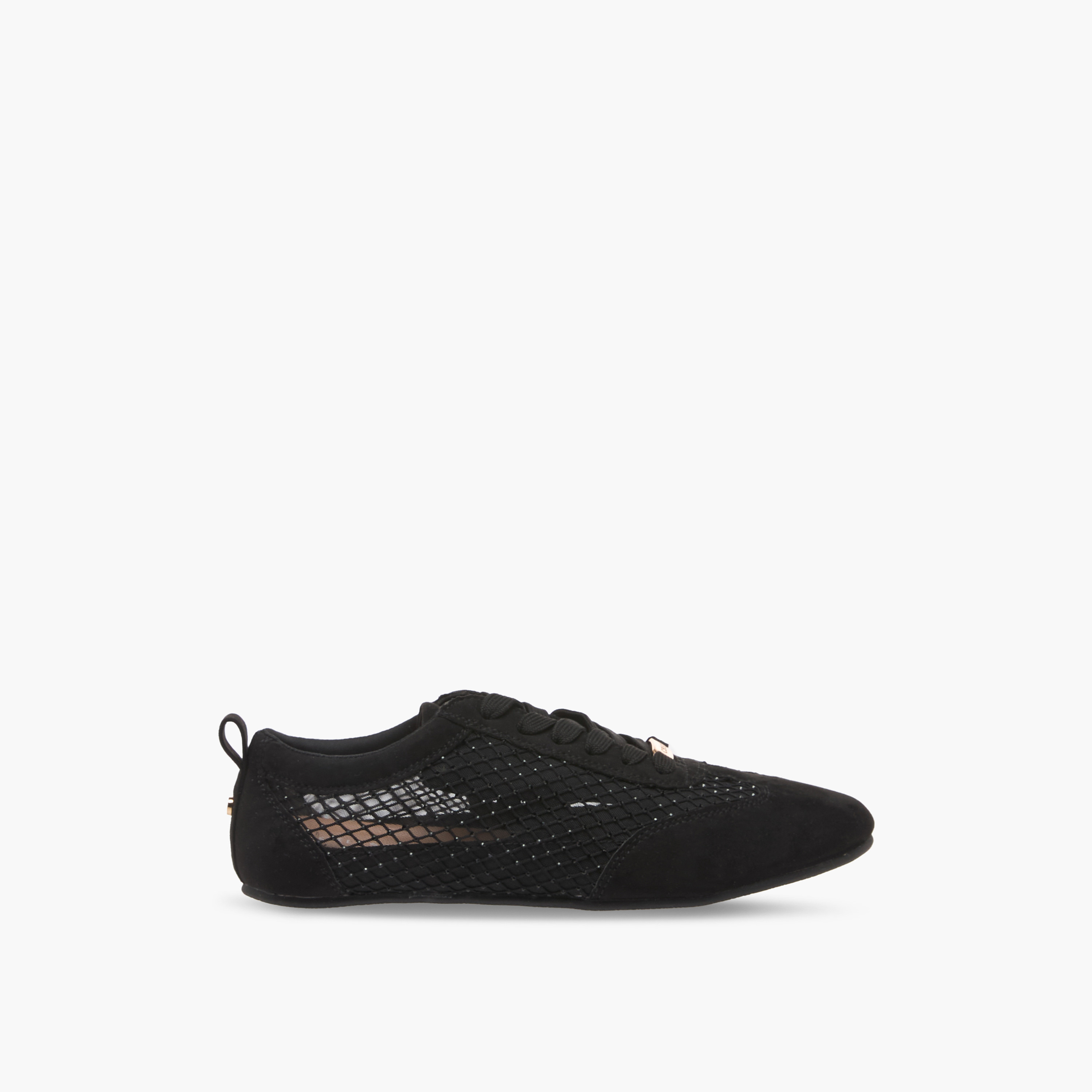 حذاء سنيكرز بتفاصيل شبكية ورباط إغلاق للنساء من سيليست-women-shoes-sneakers-image-3