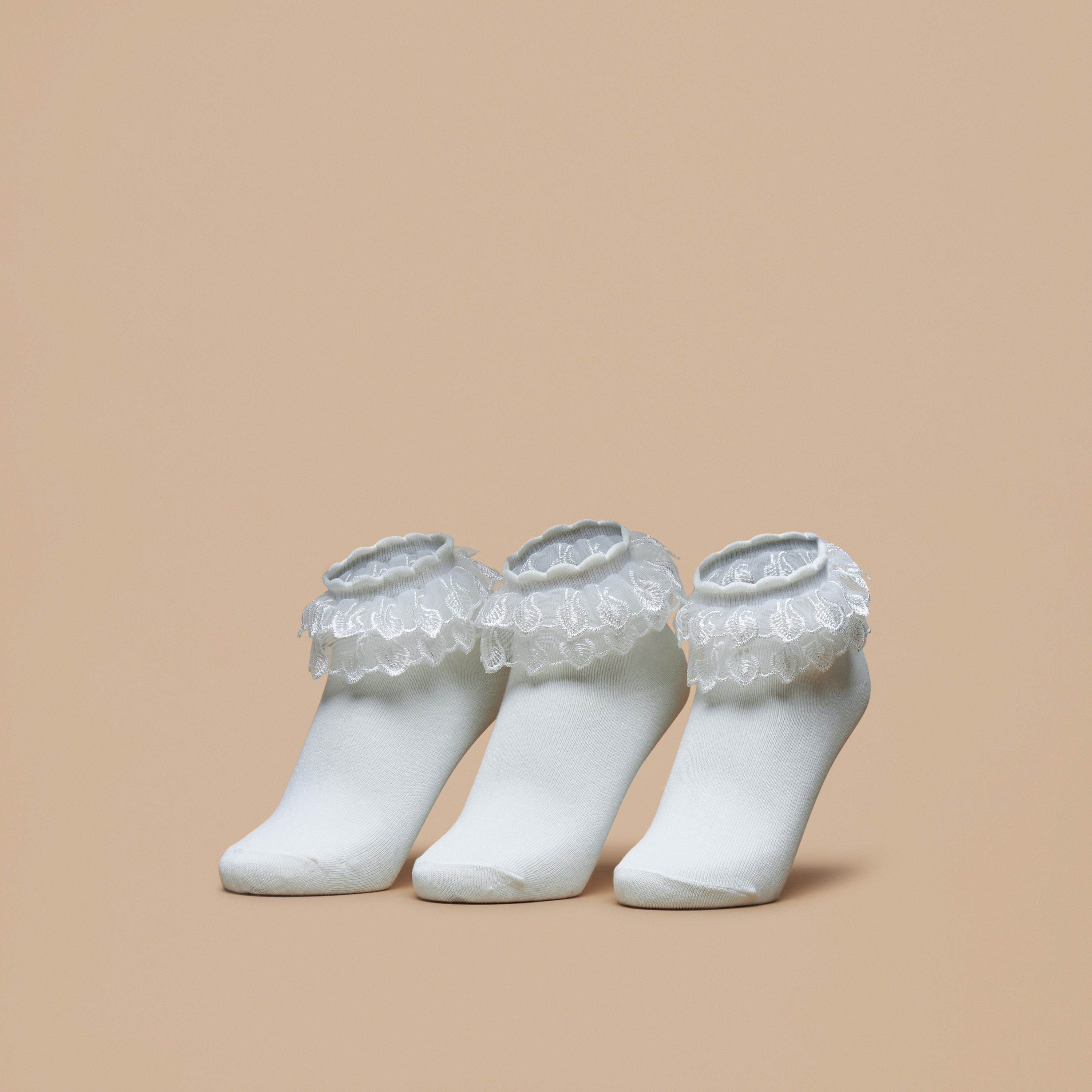 جوارب بطول الكاحل بتفاصيل كشكش من فلورا بيلا - طقم 3 أزواج-girls-accessories-socks-image-1
