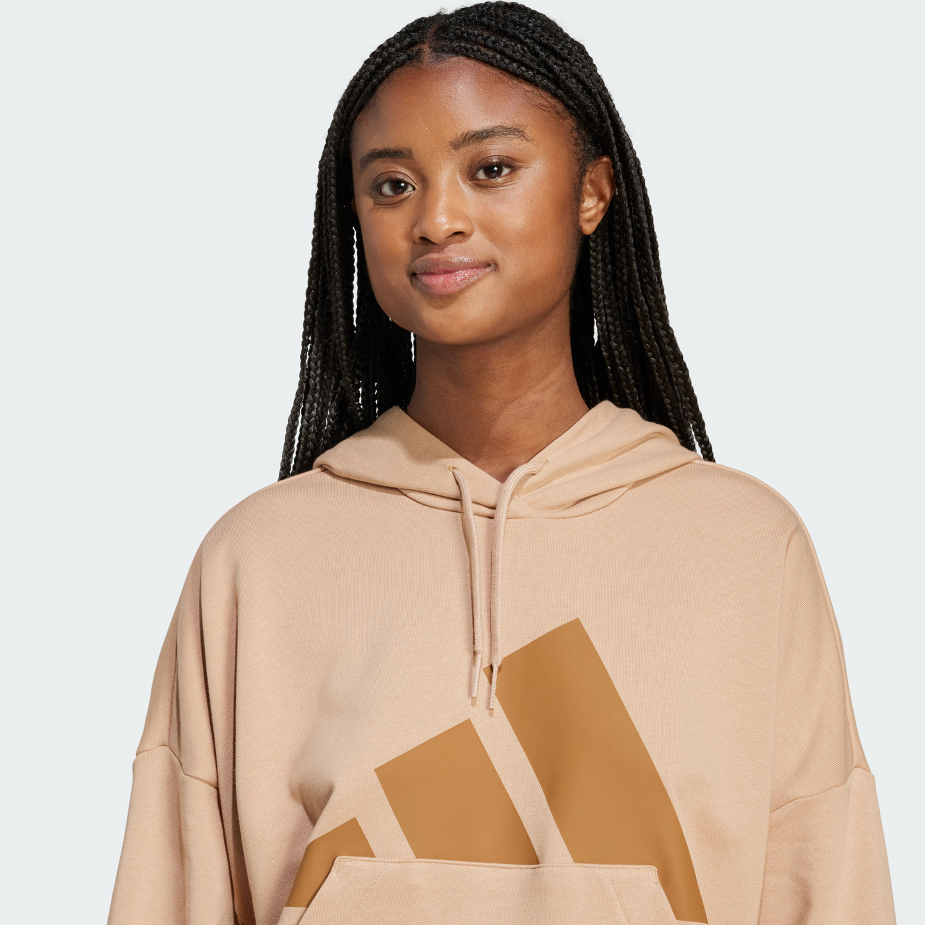 أديداس - هودي فضفاض إسينشالز بشعار كبير من التيري الفرنسي للنساء | OE-sports-women-clothing-hoodiesandsweatshirts-image-10