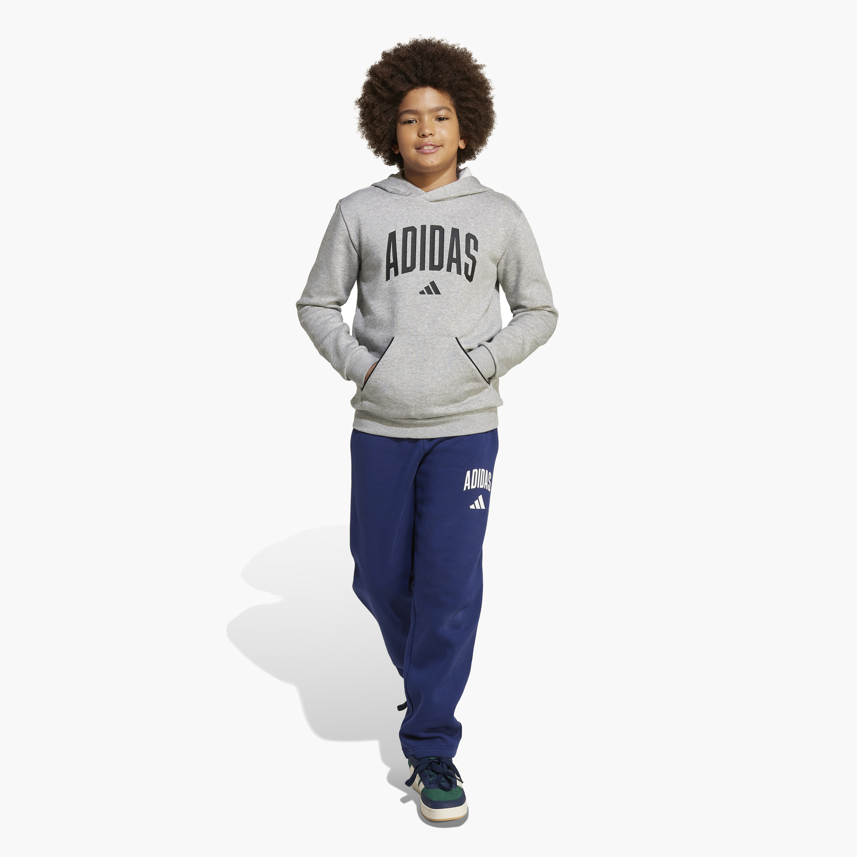 سويت شيرت بقبعة وطبعات شعار وأكمام طويلة للأولاد من أديداس-boys-clothing-sweatshirts-image-3