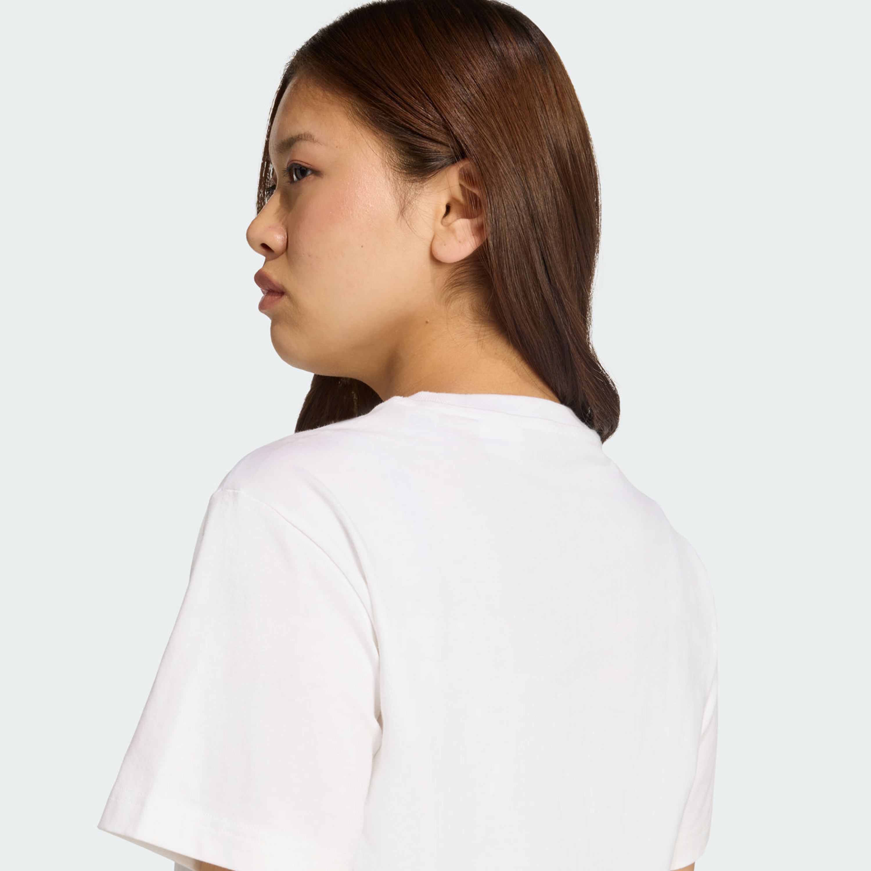 adidas Women's Collegiate Graphic T-Shirt JV8545 | OE-women-clothing-tshirts-image-5