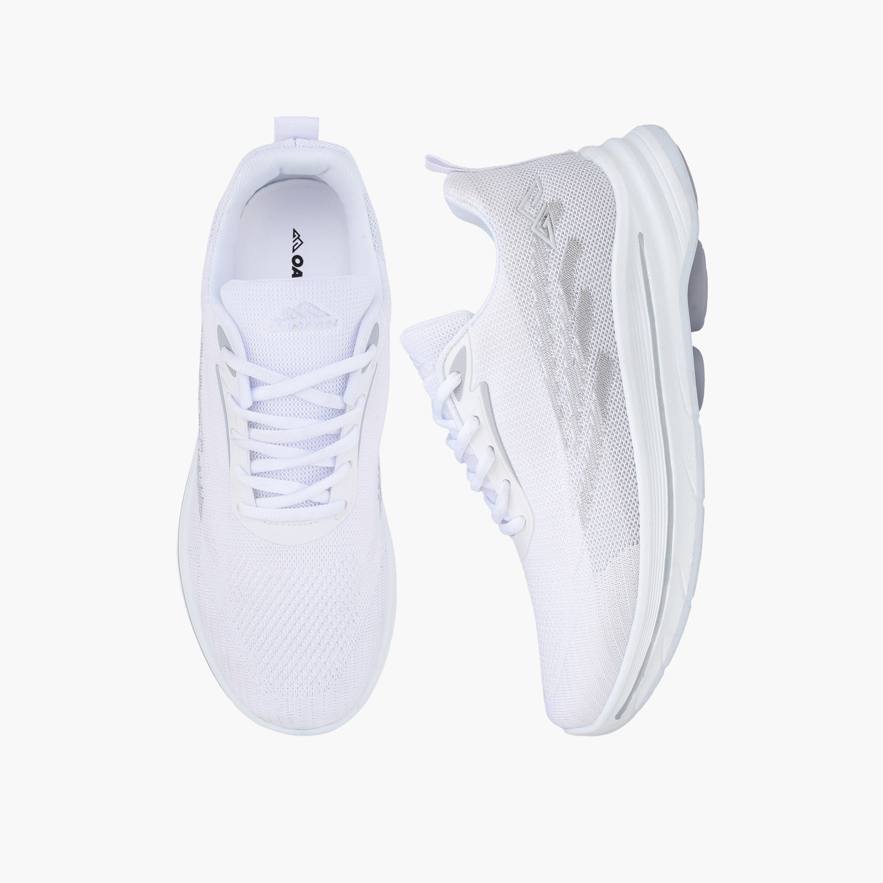 حذاء رياضي برباط إغلاق للرجال من أوكلان من شو إكسبريس-men-shoes-sports-image-1