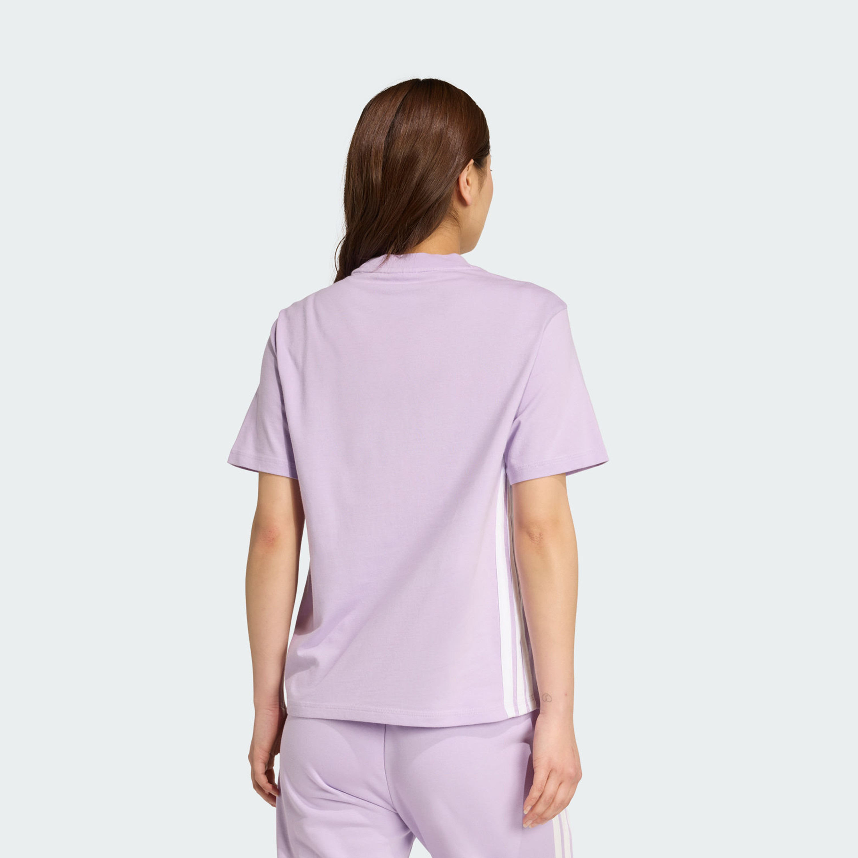 أديداس - تيشيرت إسينشالز النسائي القطني بثلاثة خطوط JX7619 | OE-sports-women-clothing-tshirtsandvests-image-3