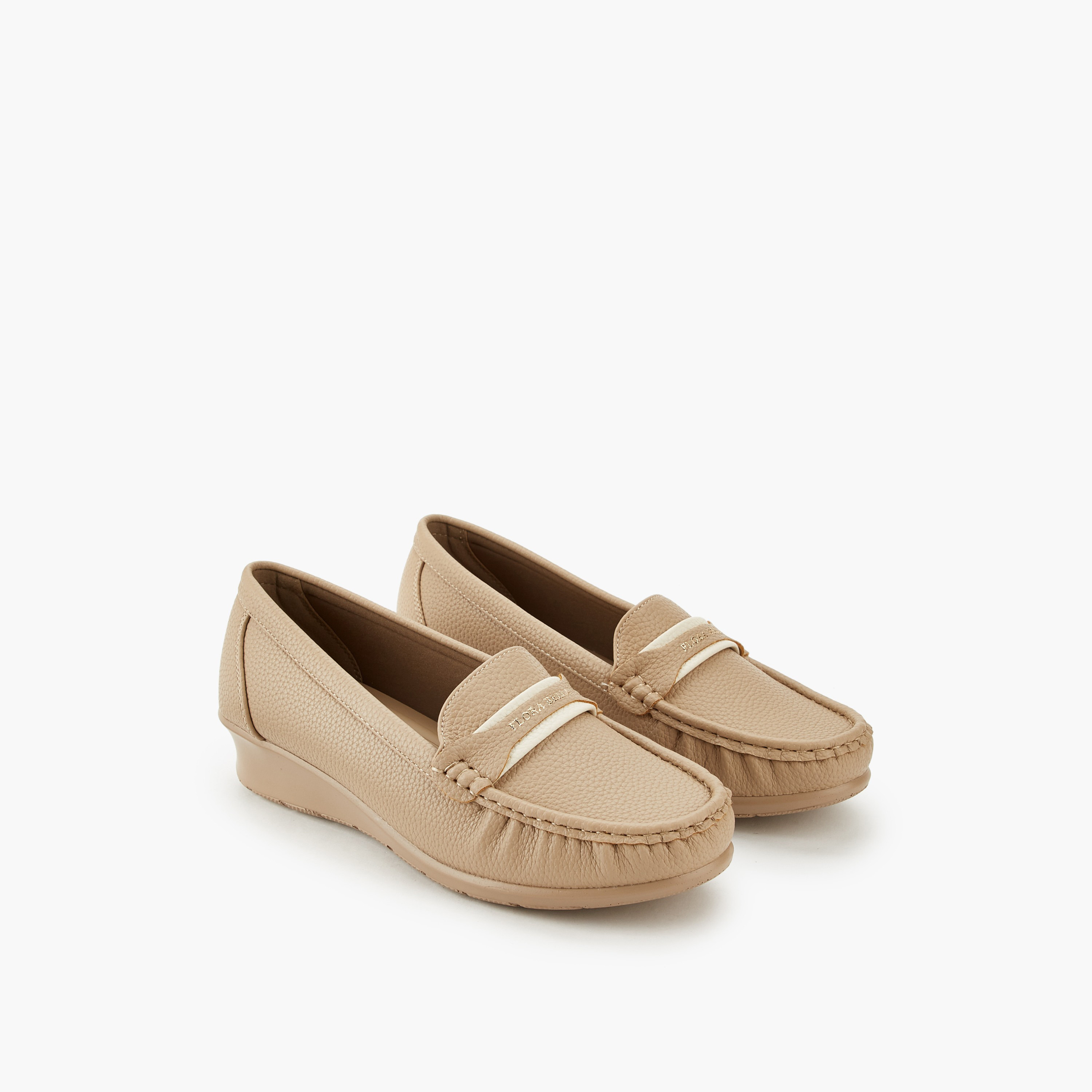 حذاء لوفر بكعب ويدج للنساء من فلورا بيلا-women-shoes-heels-image-1