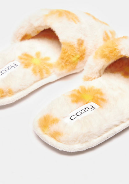 Cozy Printed Slip-On Bedroom Slippers-Women%27s Bedroom Slippers-image-2